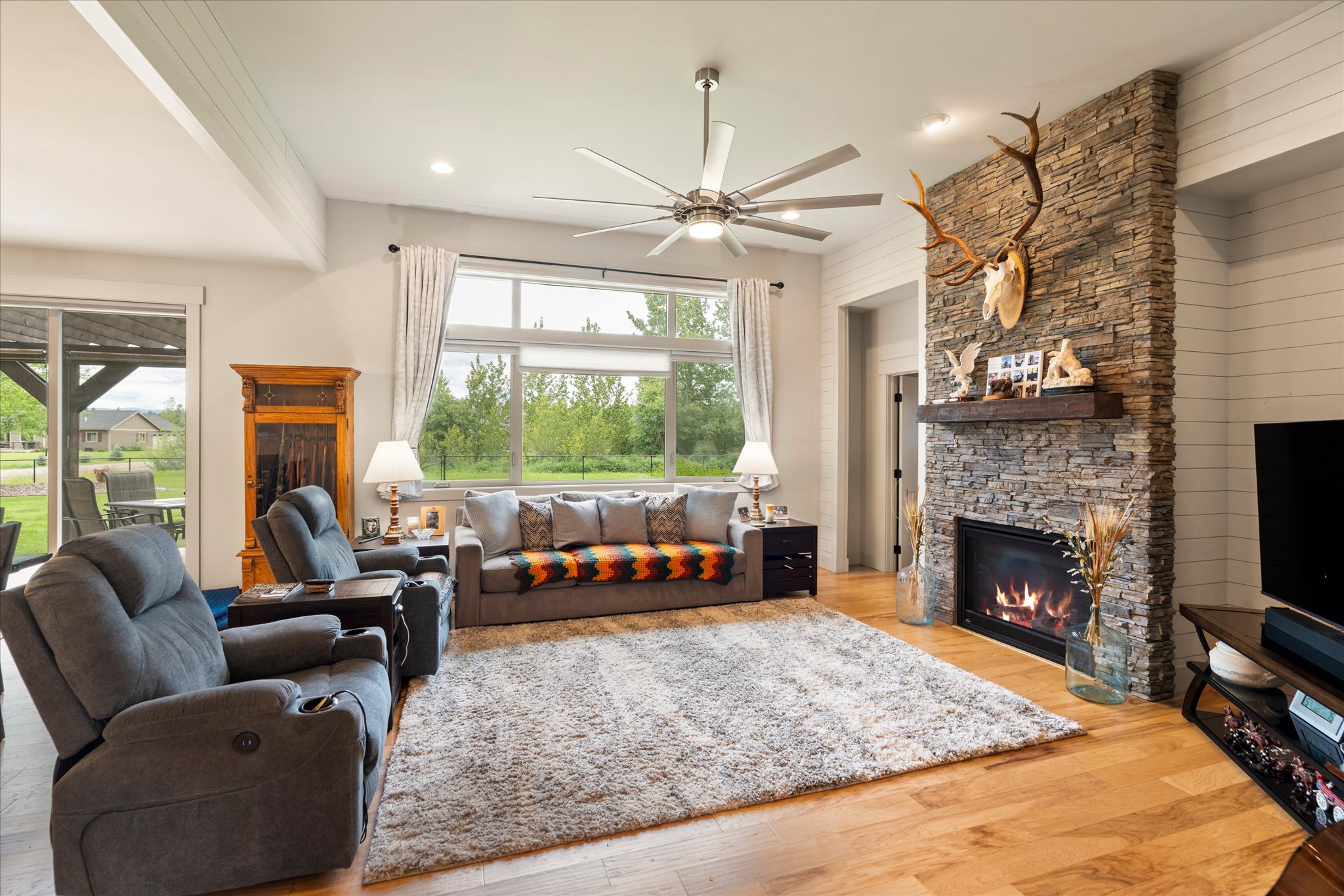 424 Soaring Pines Trail Property Photo 8