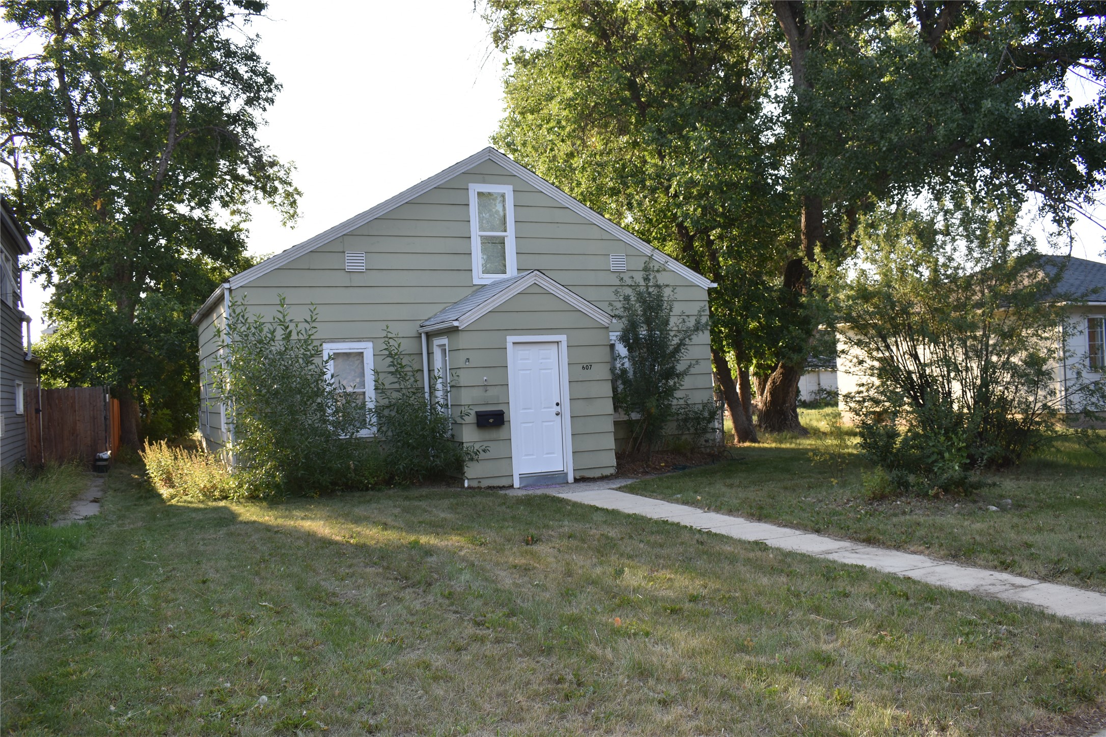 607 S Wisconsin Street Property Photo 1
