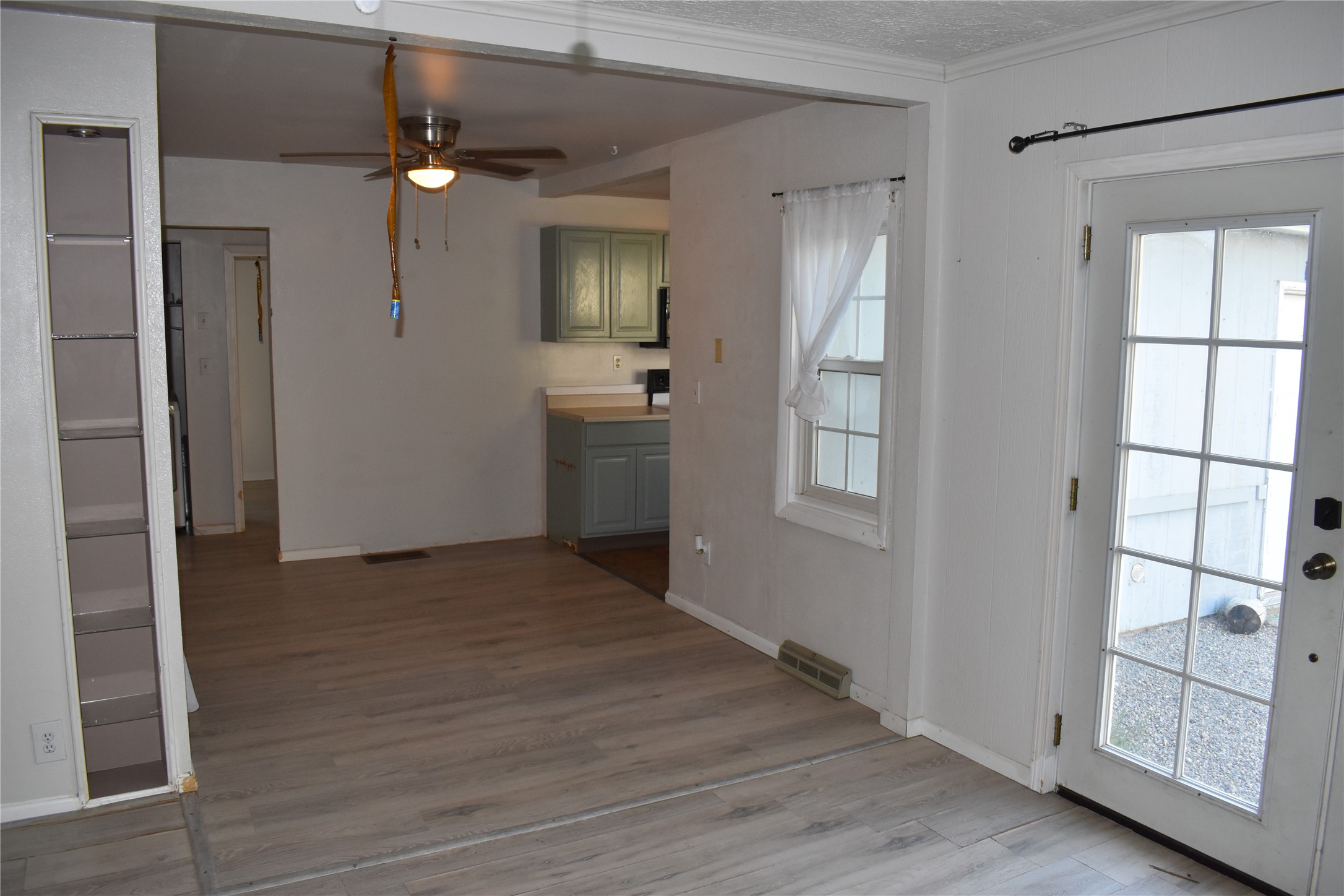 111 S Dakota Street Property Photo 8