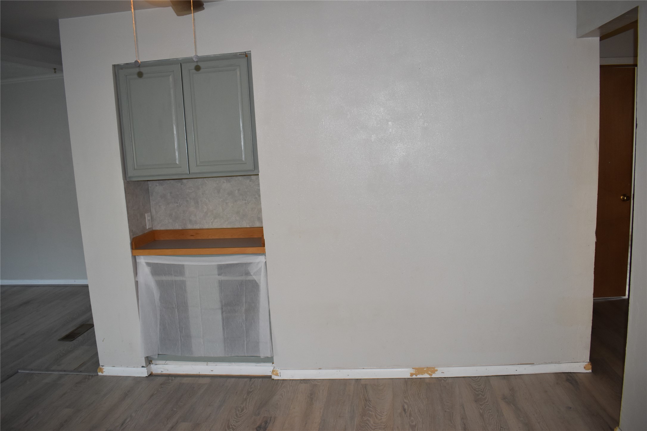 111 S Dakota Street Property Photo 9