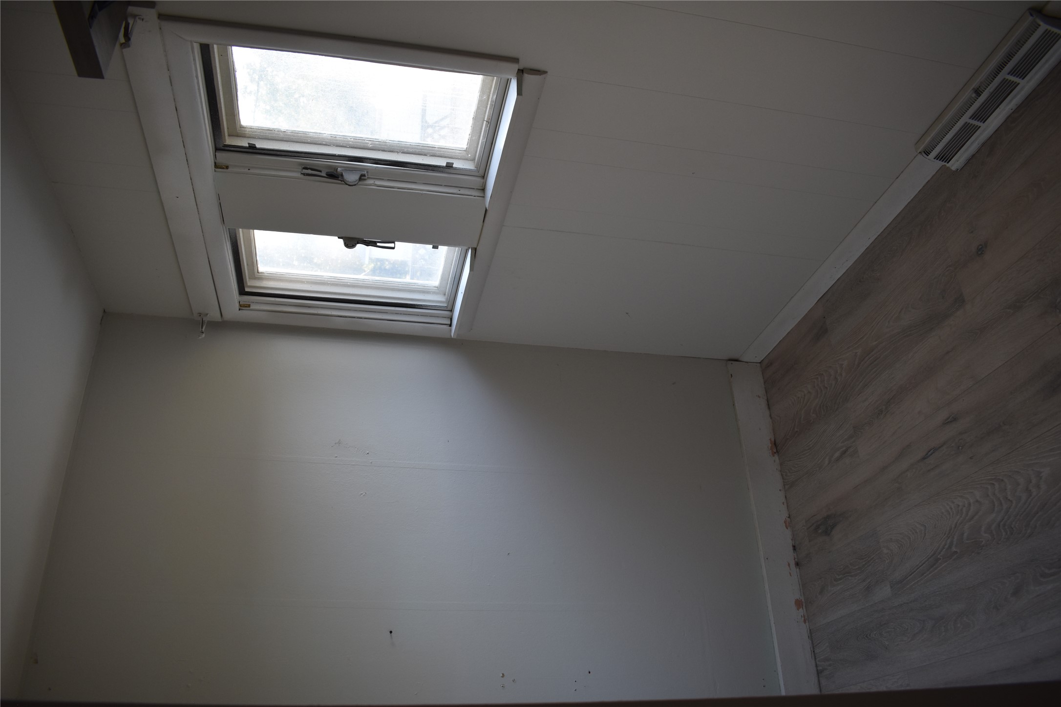 111 S Dakota Street Property Photo 12
