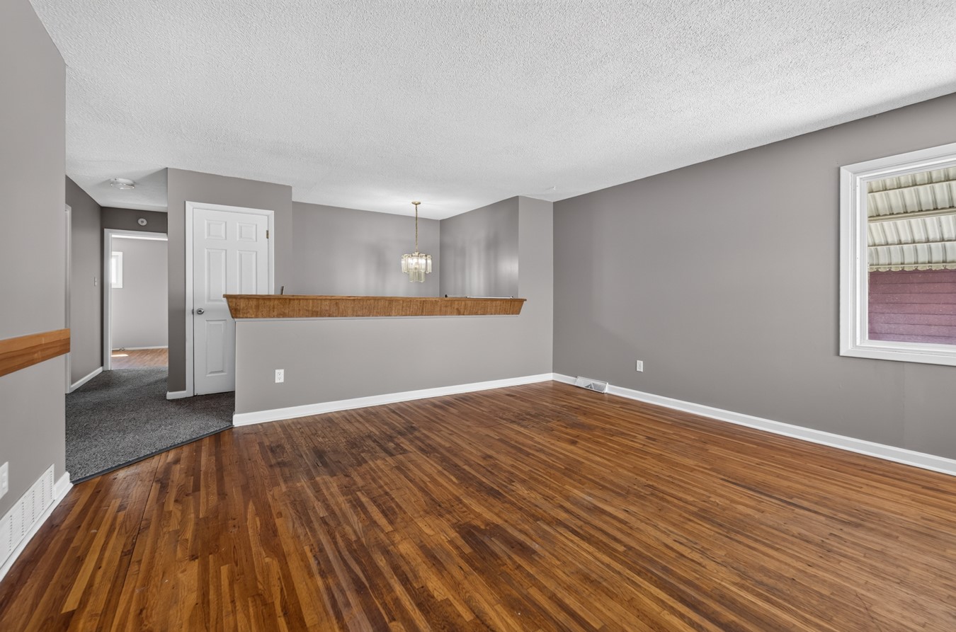 1004 10th Avenue Nw Property Photo 5