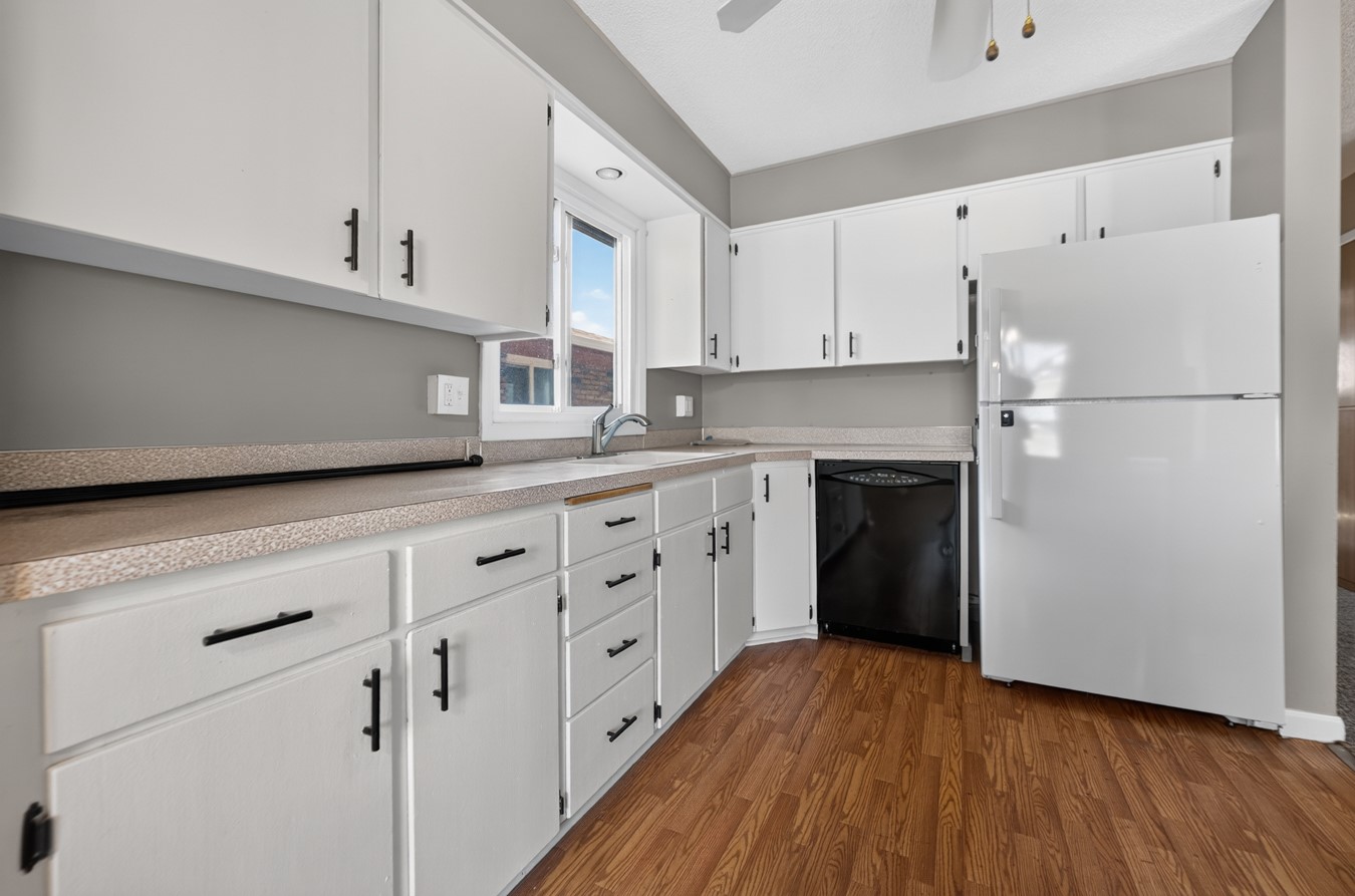 1004 10th Avenue Nw Property Photo 6