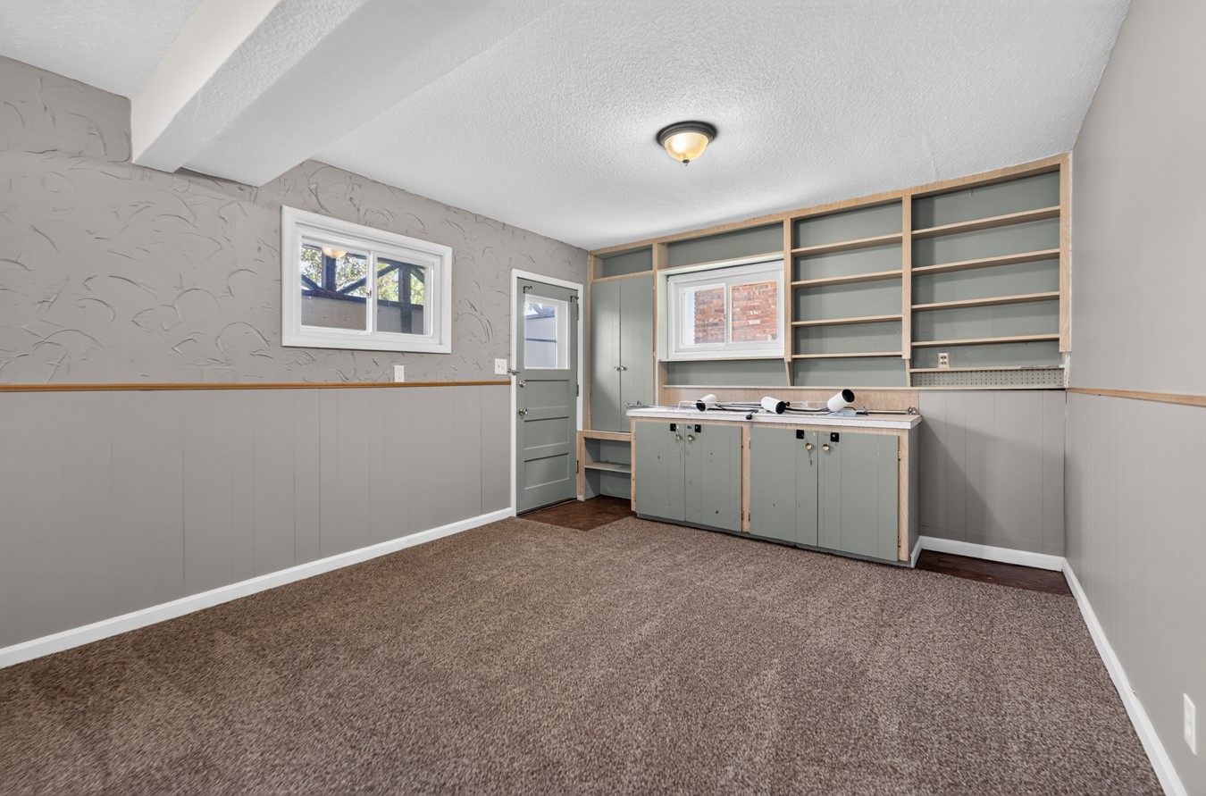 1004 10th Avenue Nw Property Photo 17