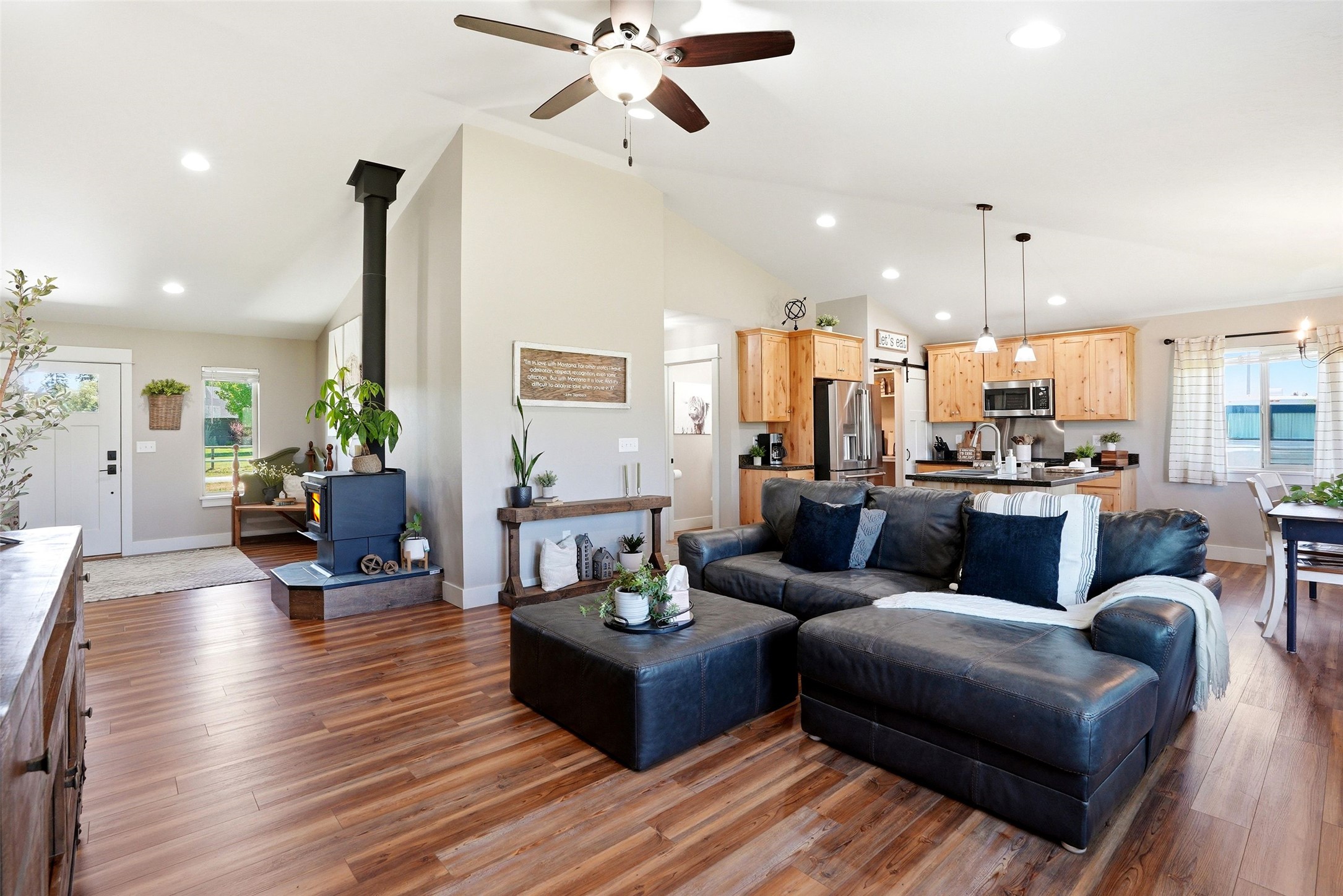 3190 Delaford Loop Property Photo 13