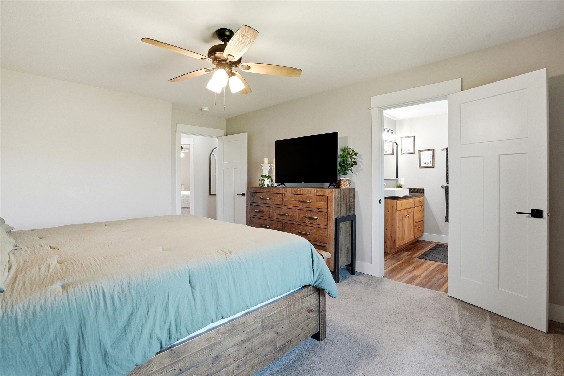 3190 Delaford Loop Property Photo 28