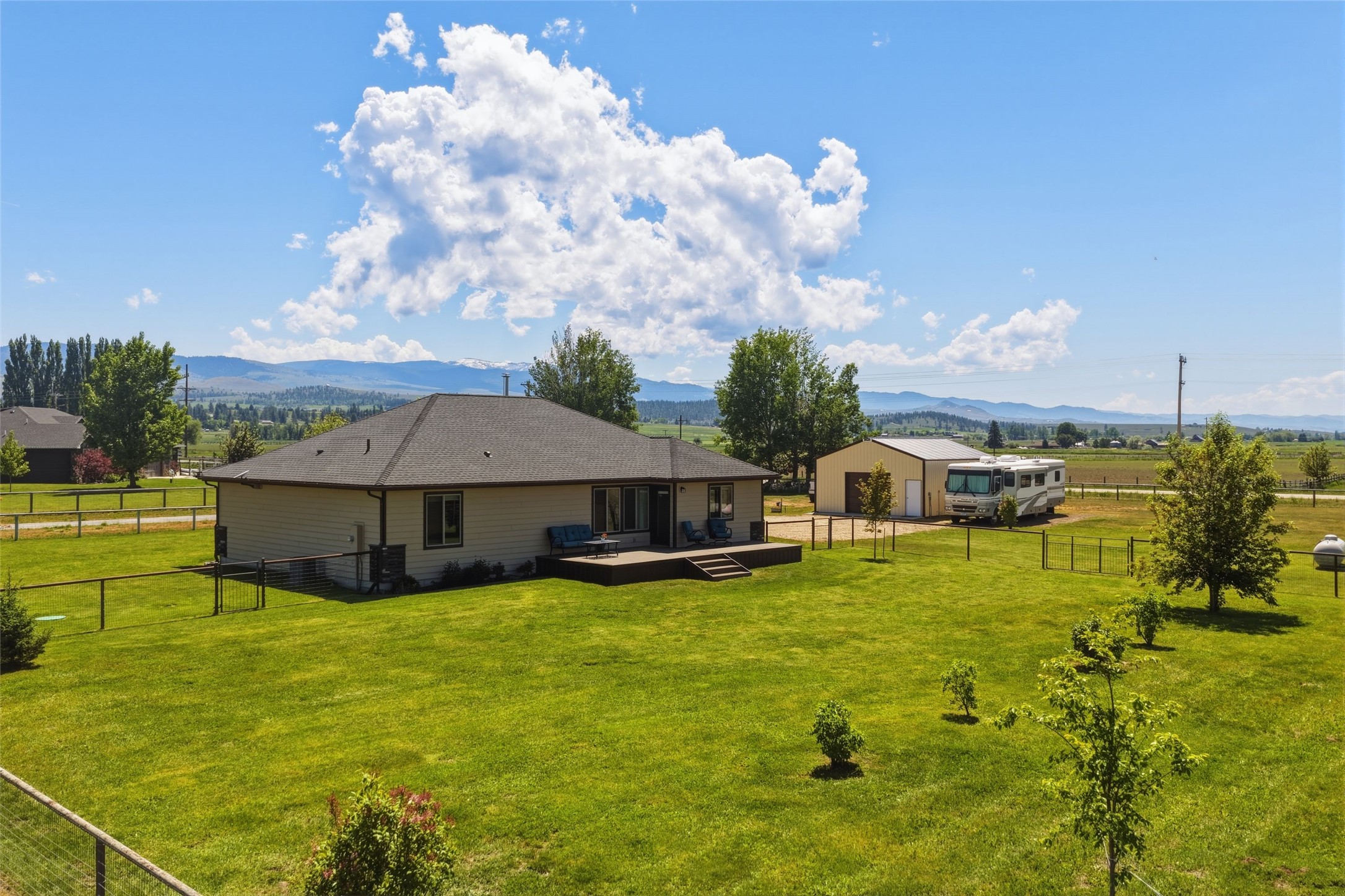 3190 Delaford Loop Property Photo 47