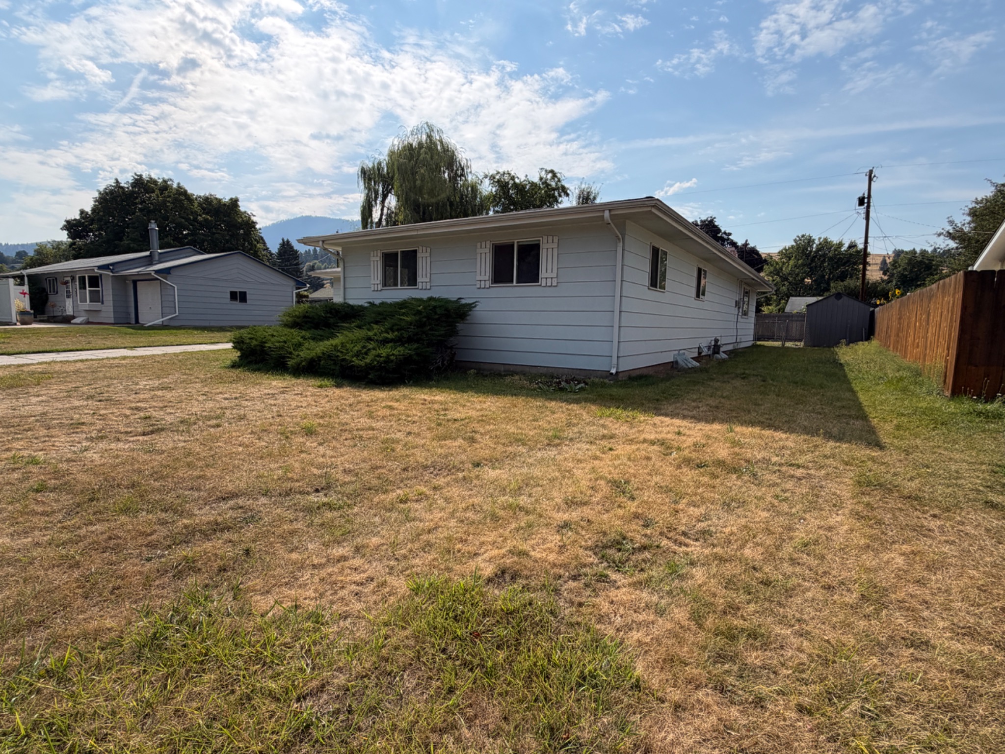 97 Lacota Drive Property Photo 4