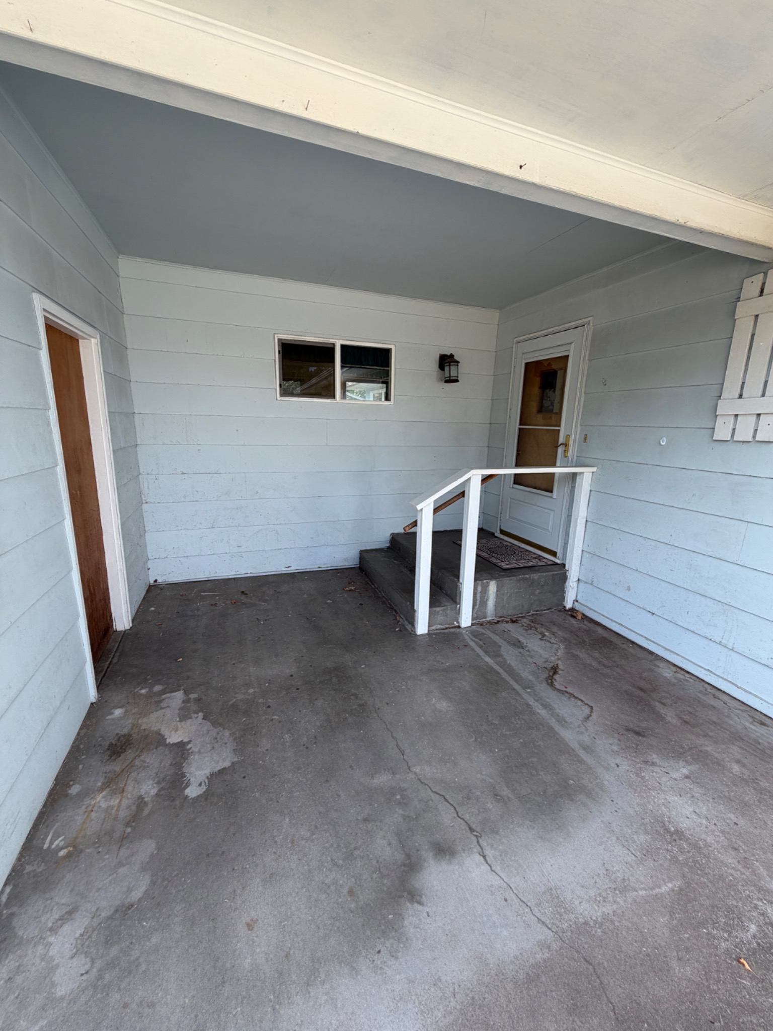 97 Lacota Drive Property Photo 6