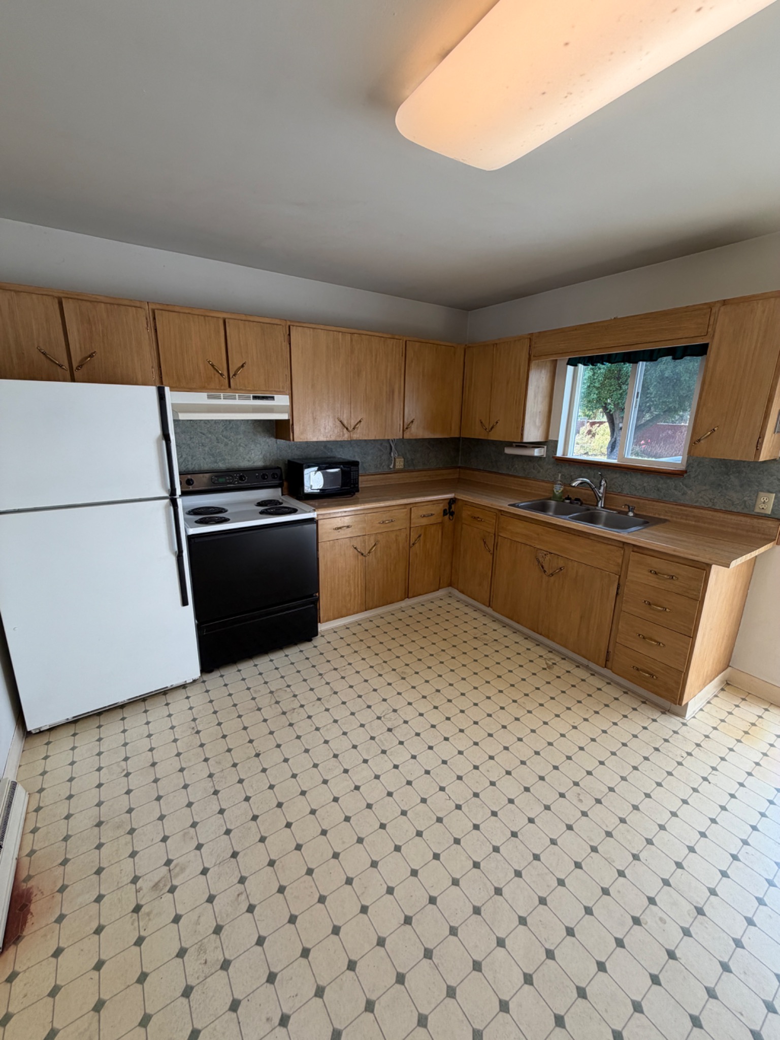 97 Lacota Drive Property Photo 14