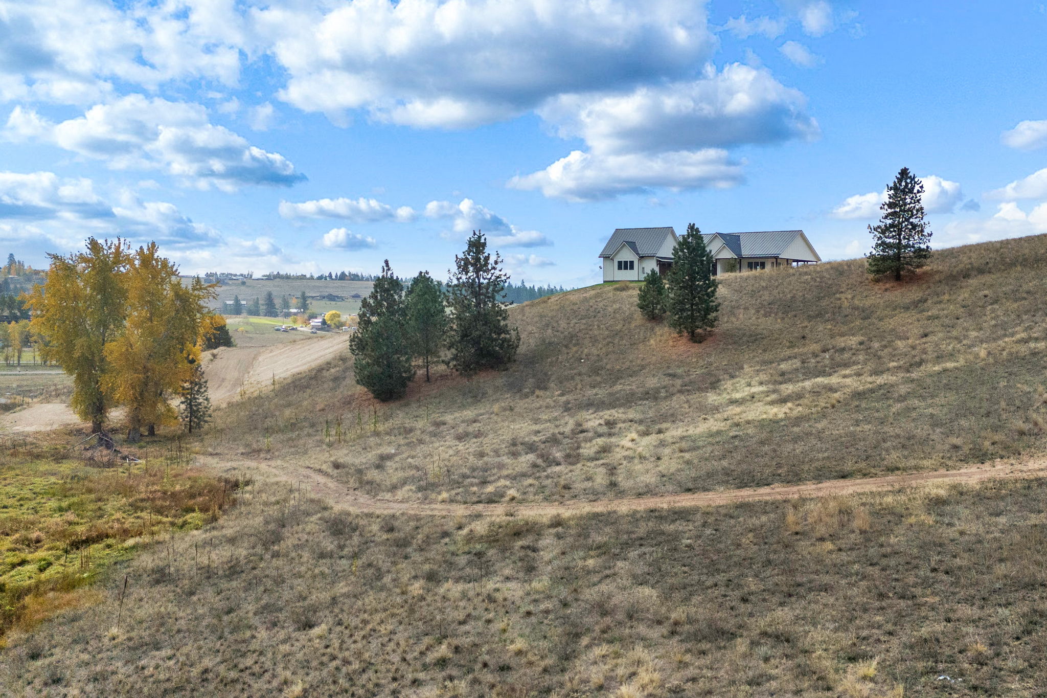 243 Miles Gulch Road Property Photo 32