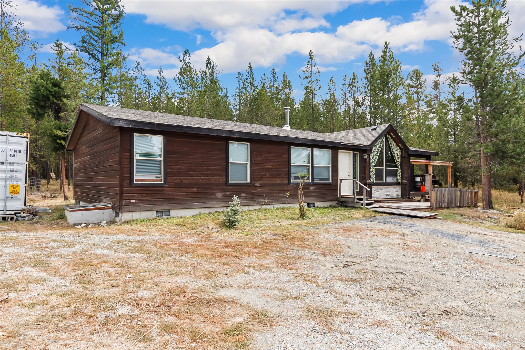 10657 Us Highway 2 W Property Photo 1