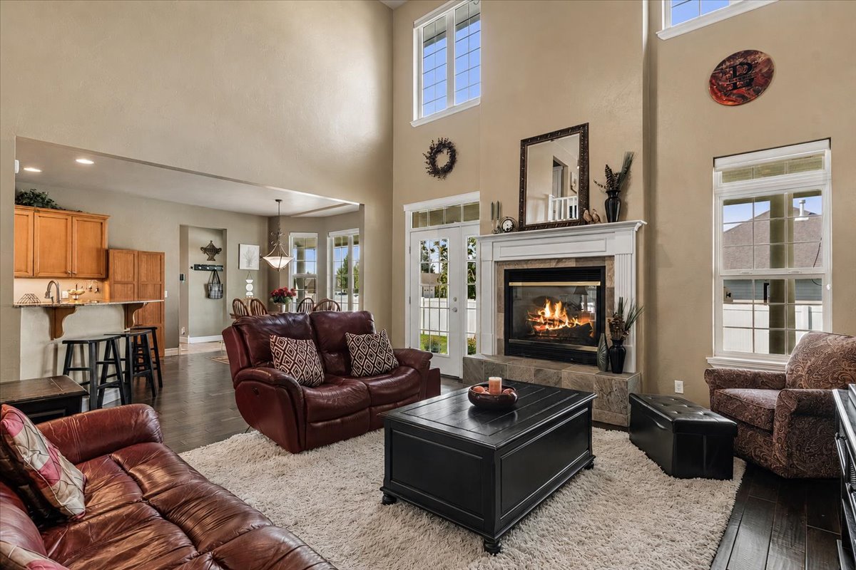 6 Glacier Circle Property Photo 13