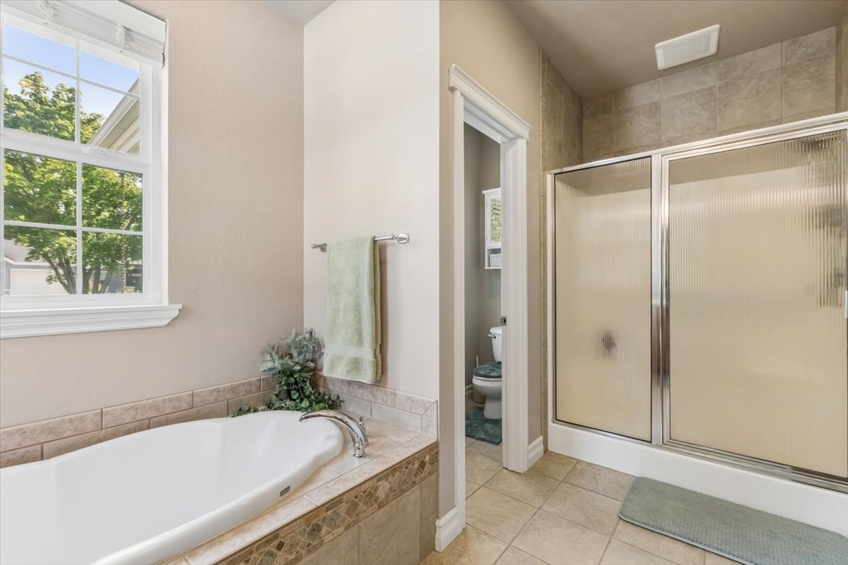 6 Glacier Circle Property Photo 25