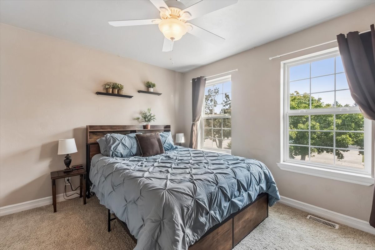 6 Glacier Circle Property Photo 30