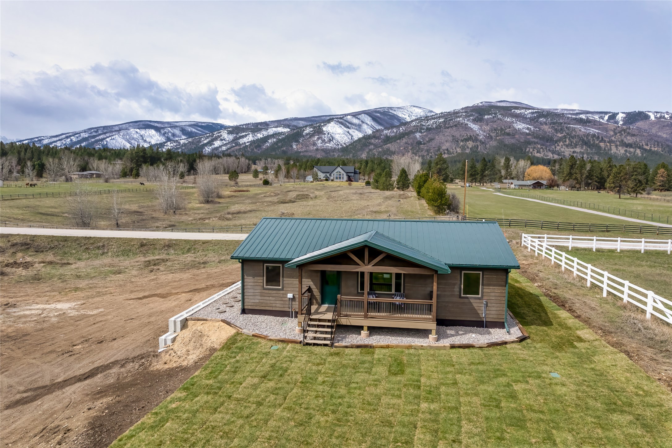 21042 Old Us Highway 93 S Property Photo 1