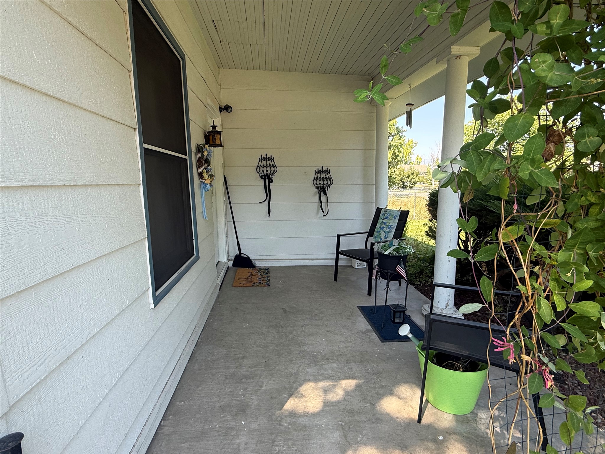 301 3rd Avenue Property Photo 3