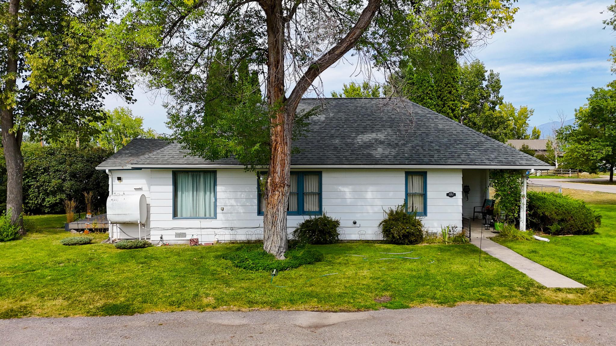 301 3rd Avenue Property Photo 25