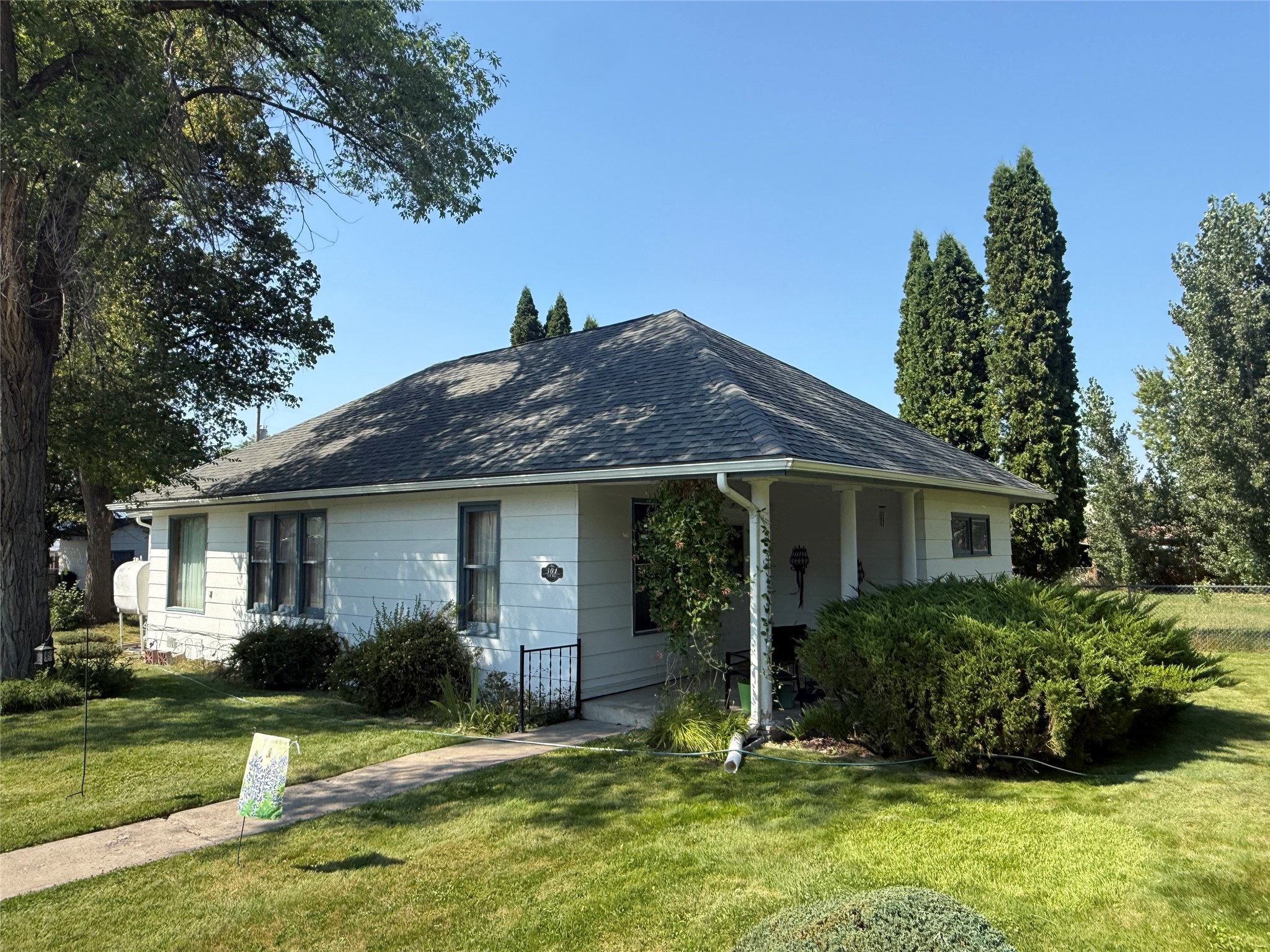 301 3rd Avenue Property Photo 38