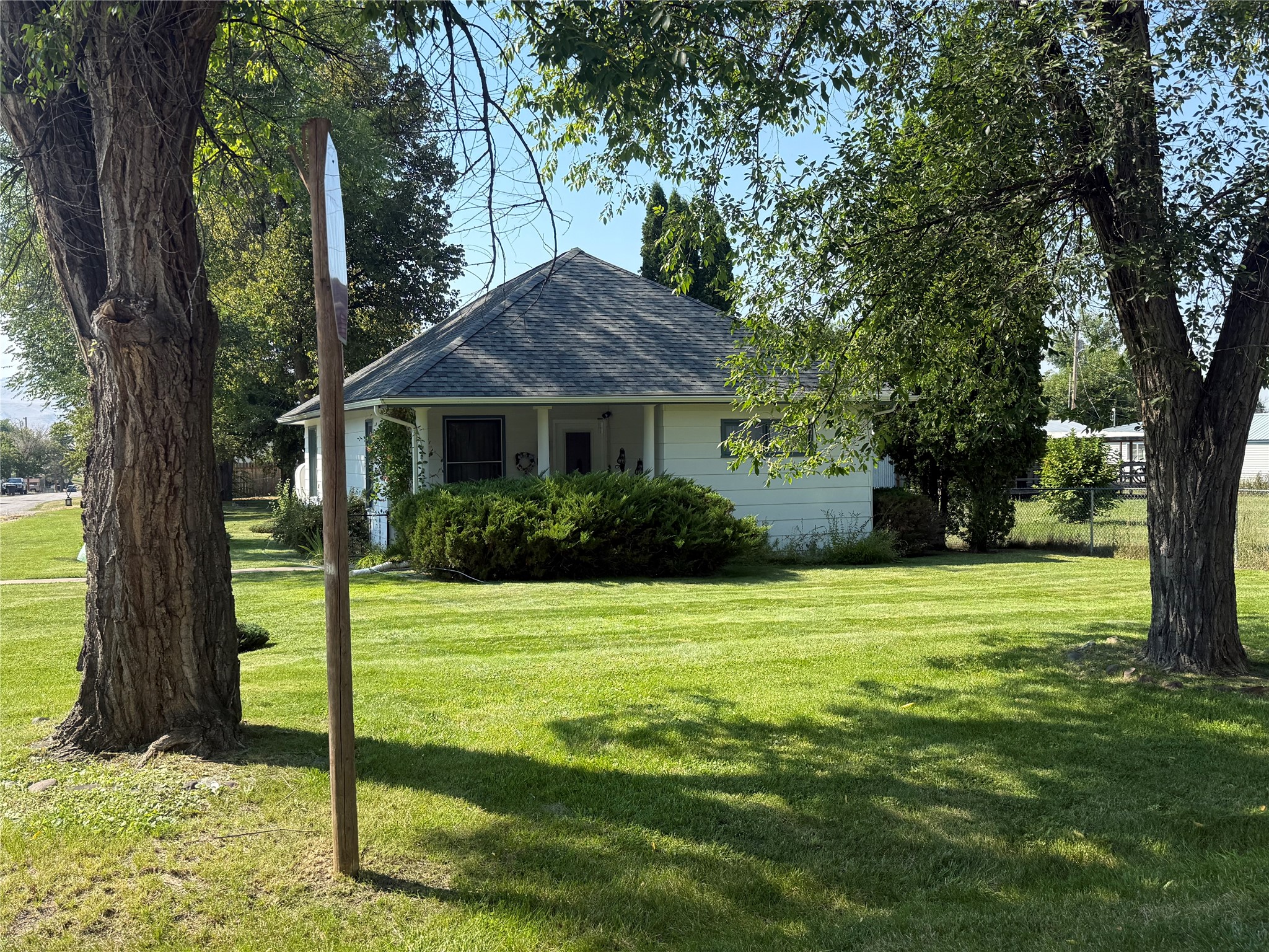 301 3rd Avenue Property Photo 40