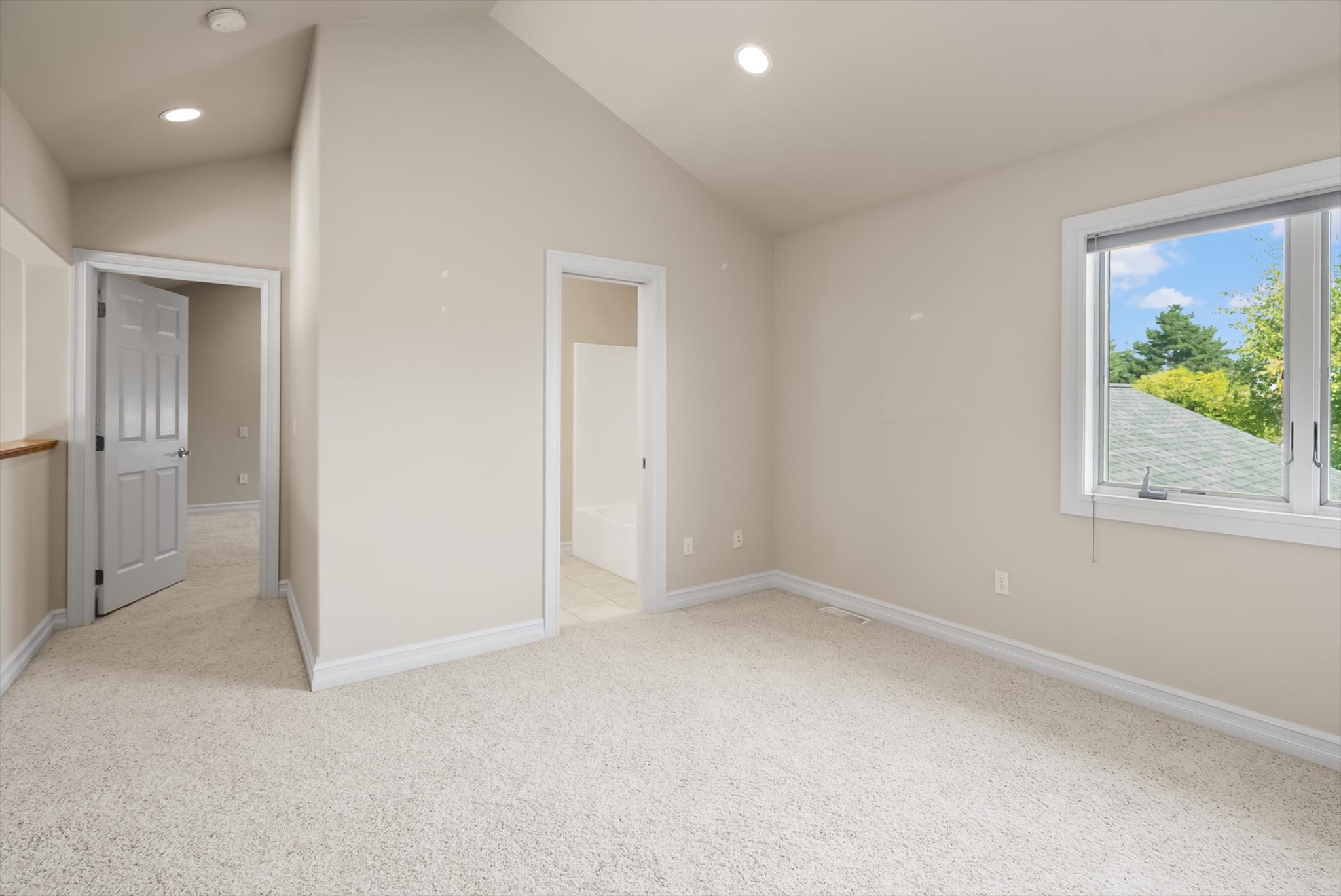 158 Fairway Boulevard Property Photo 23