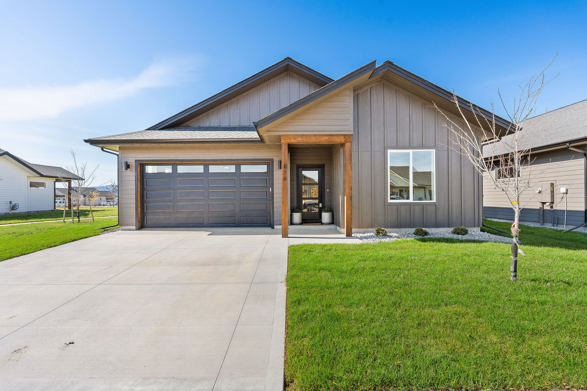 816 Rivet Way Property Photo 1