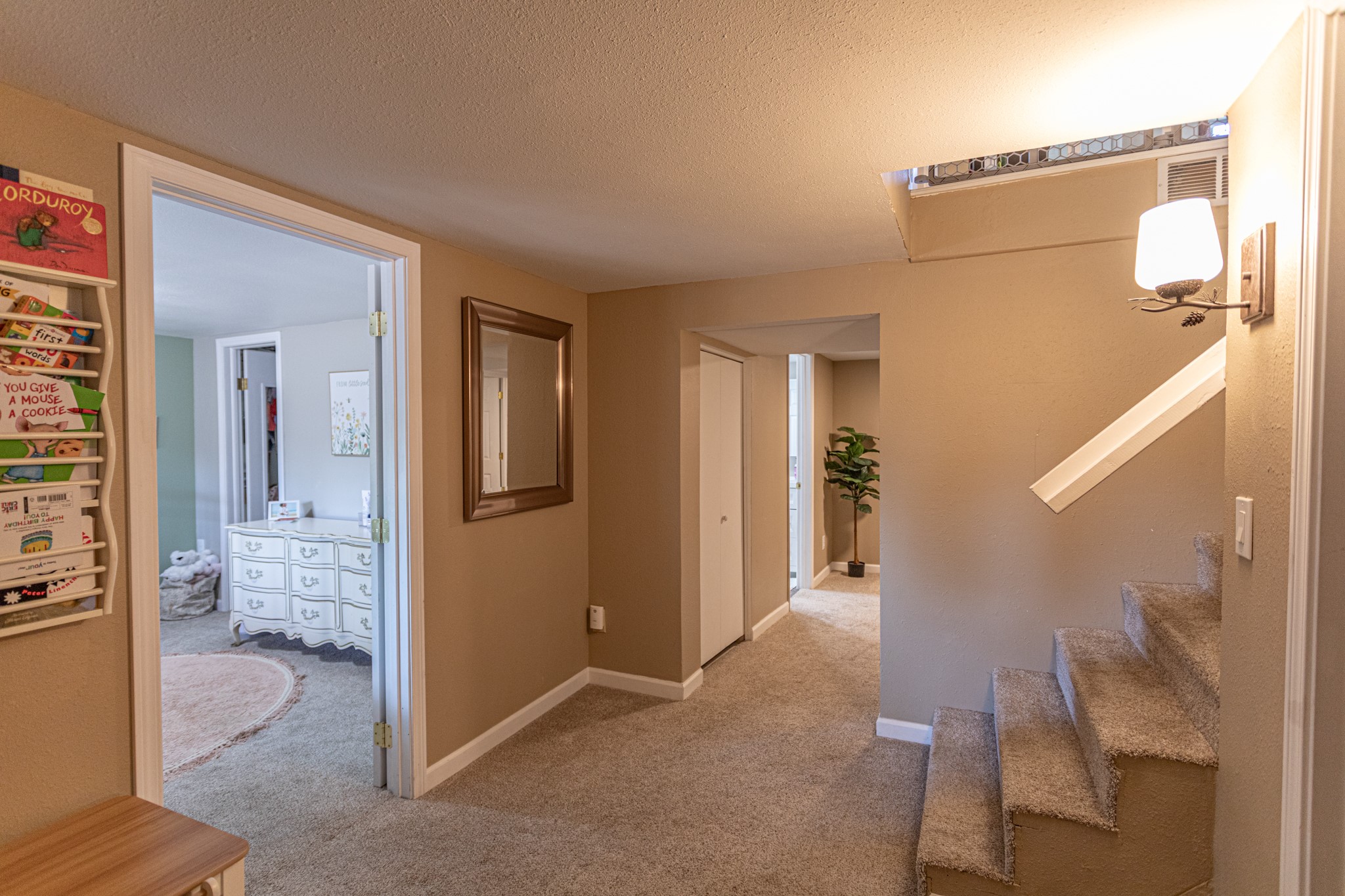 156 Riverview Drive E Property Photo 20