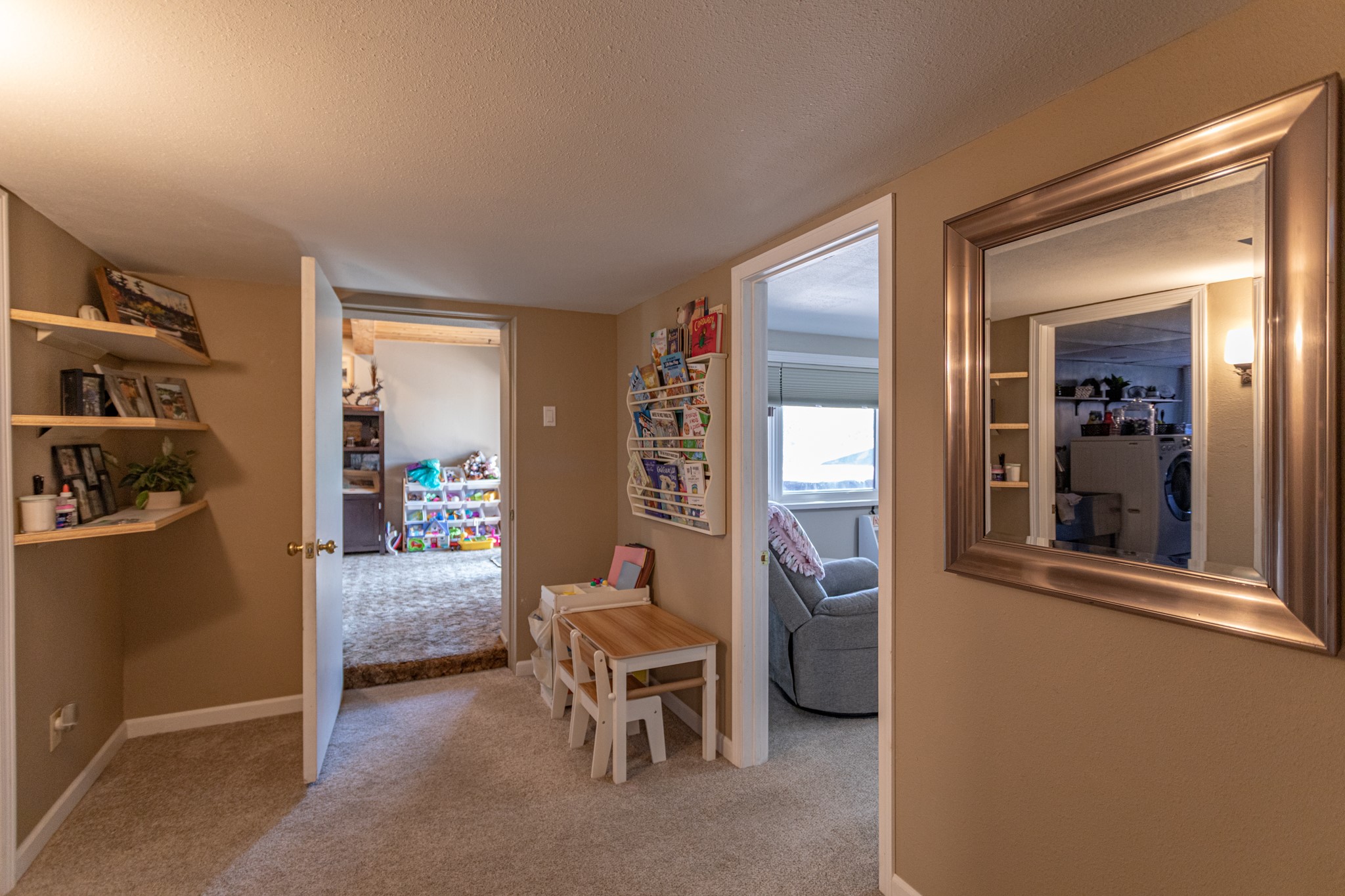 156 Riverview Drive E Property Photo 25