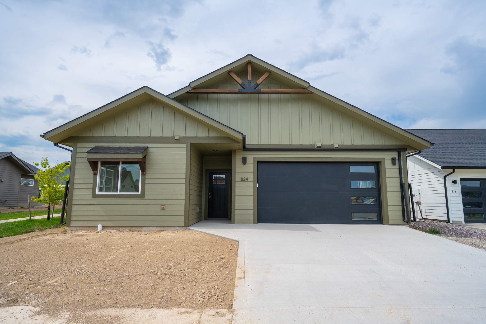 824 Rivet Way Property Photo 1