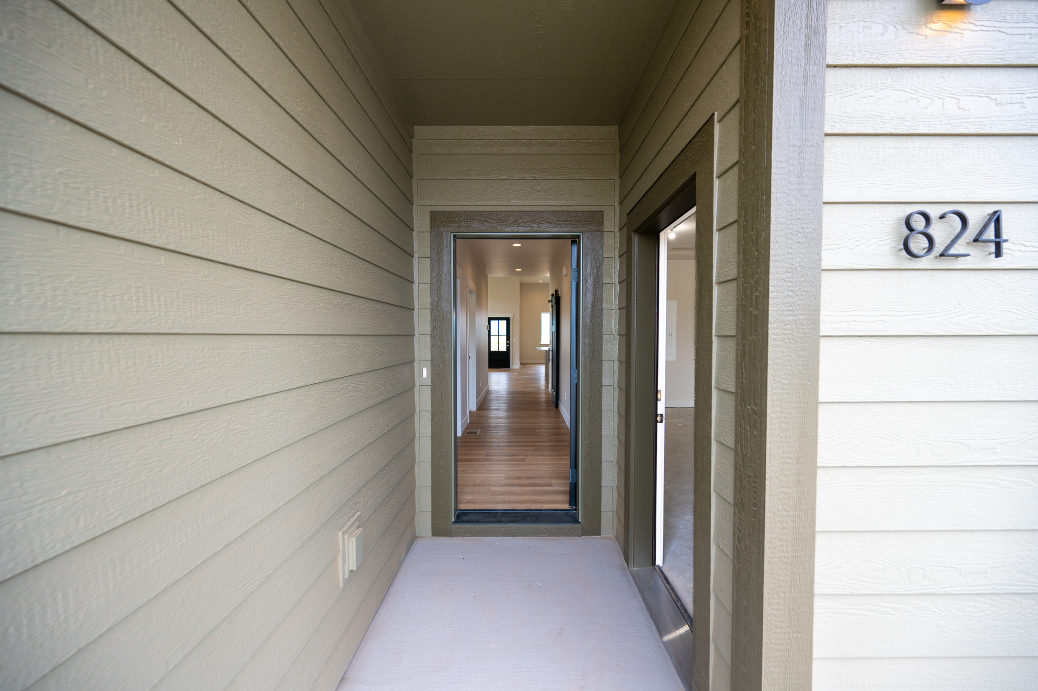 824 Rivet Way Property Photo 3