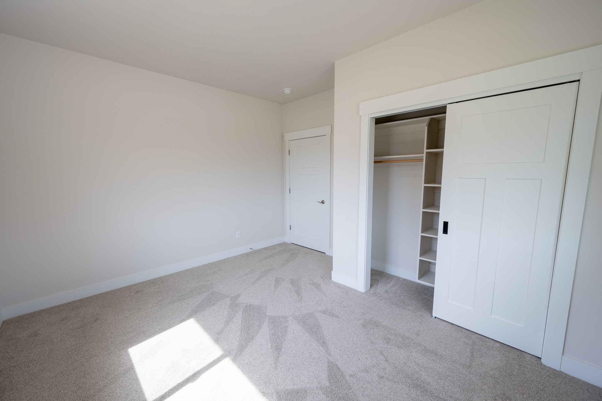 824 Rivet Way Property Photo 6