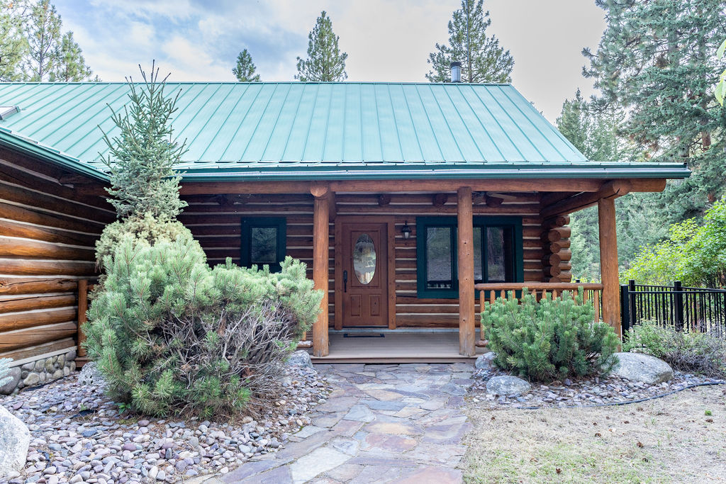 2044 Night Hawk Trail Property Photo 4