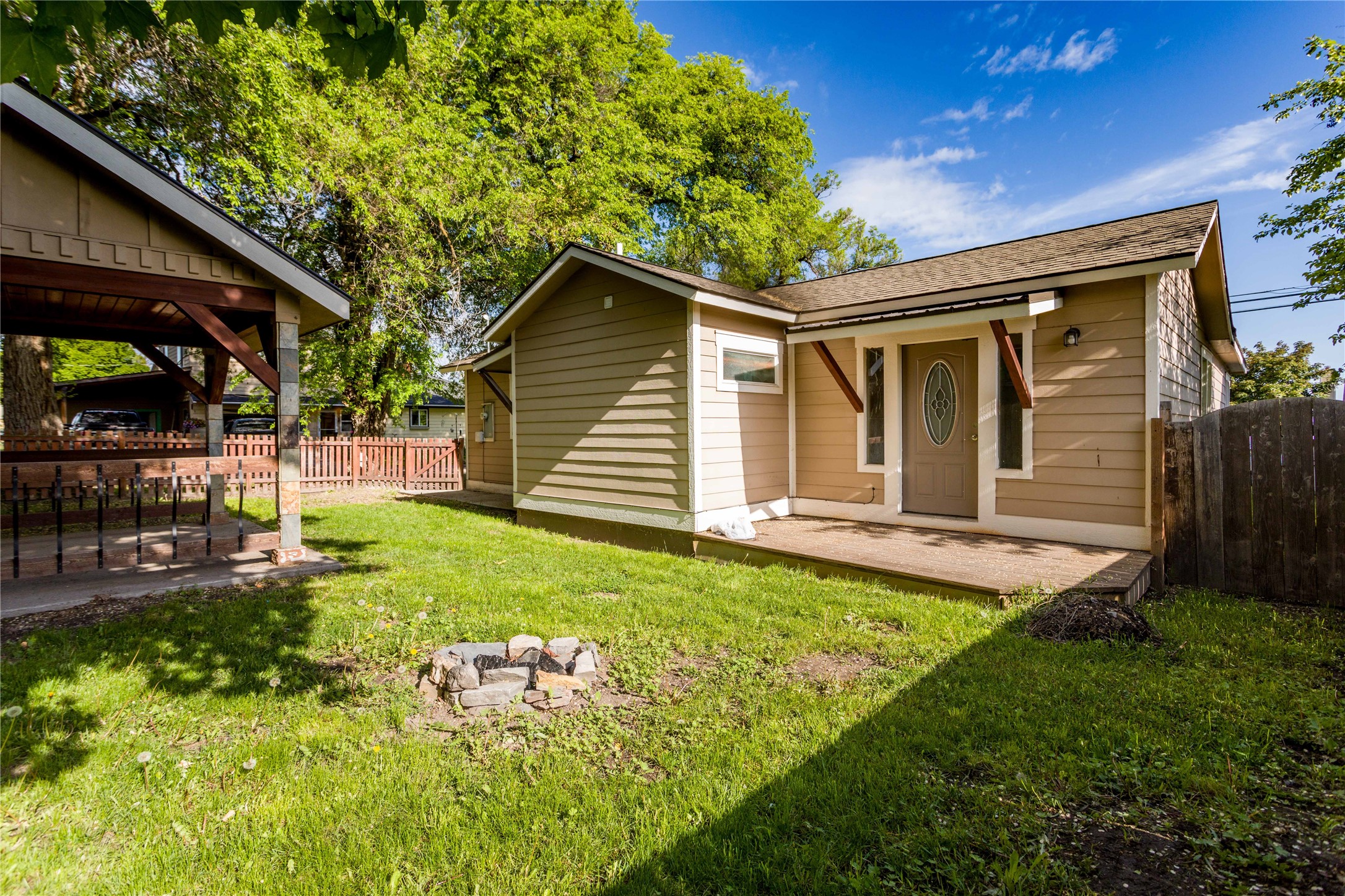 802 4th Avenue E Property Photo 15