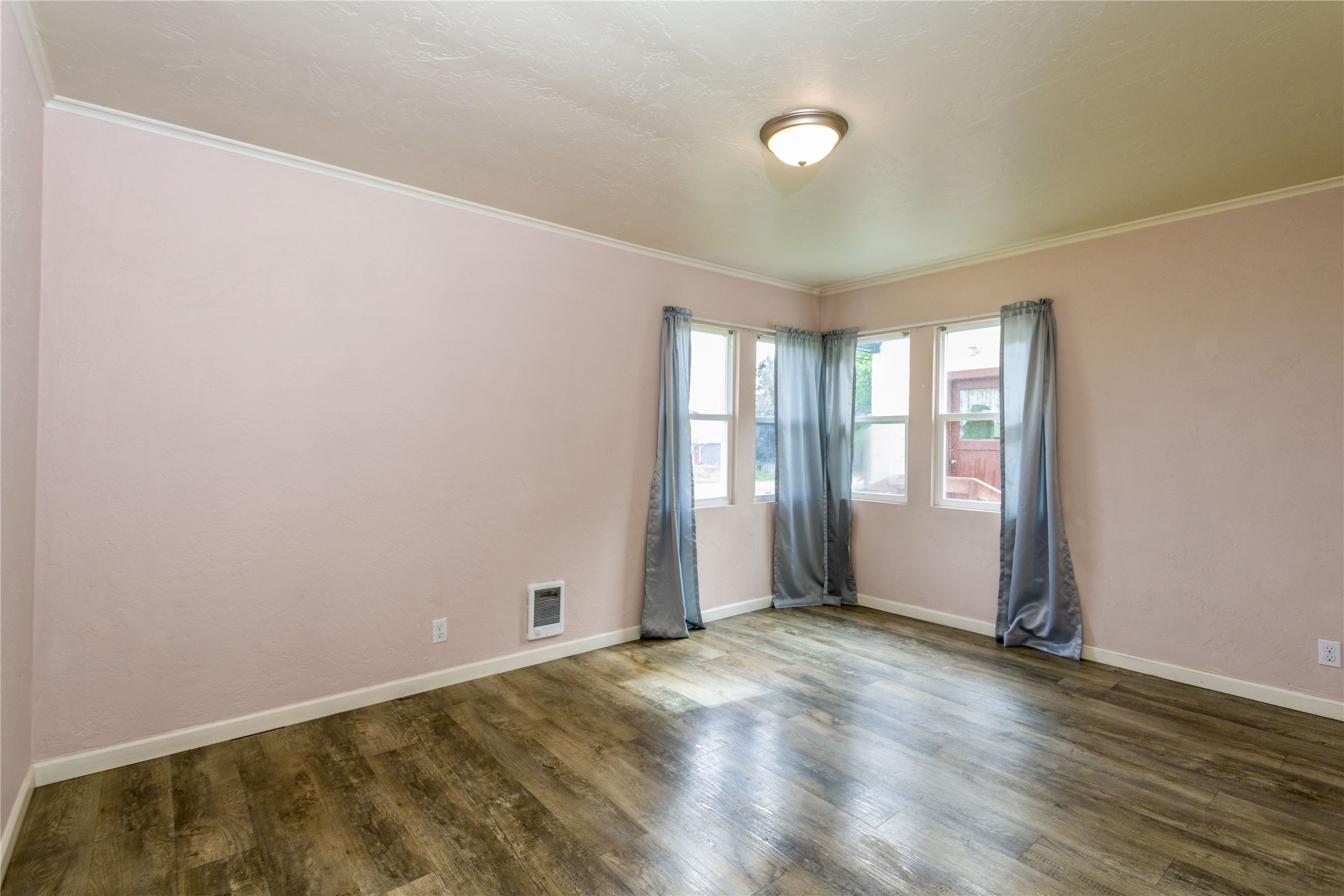 802 4th Avenue E Property Photo 29