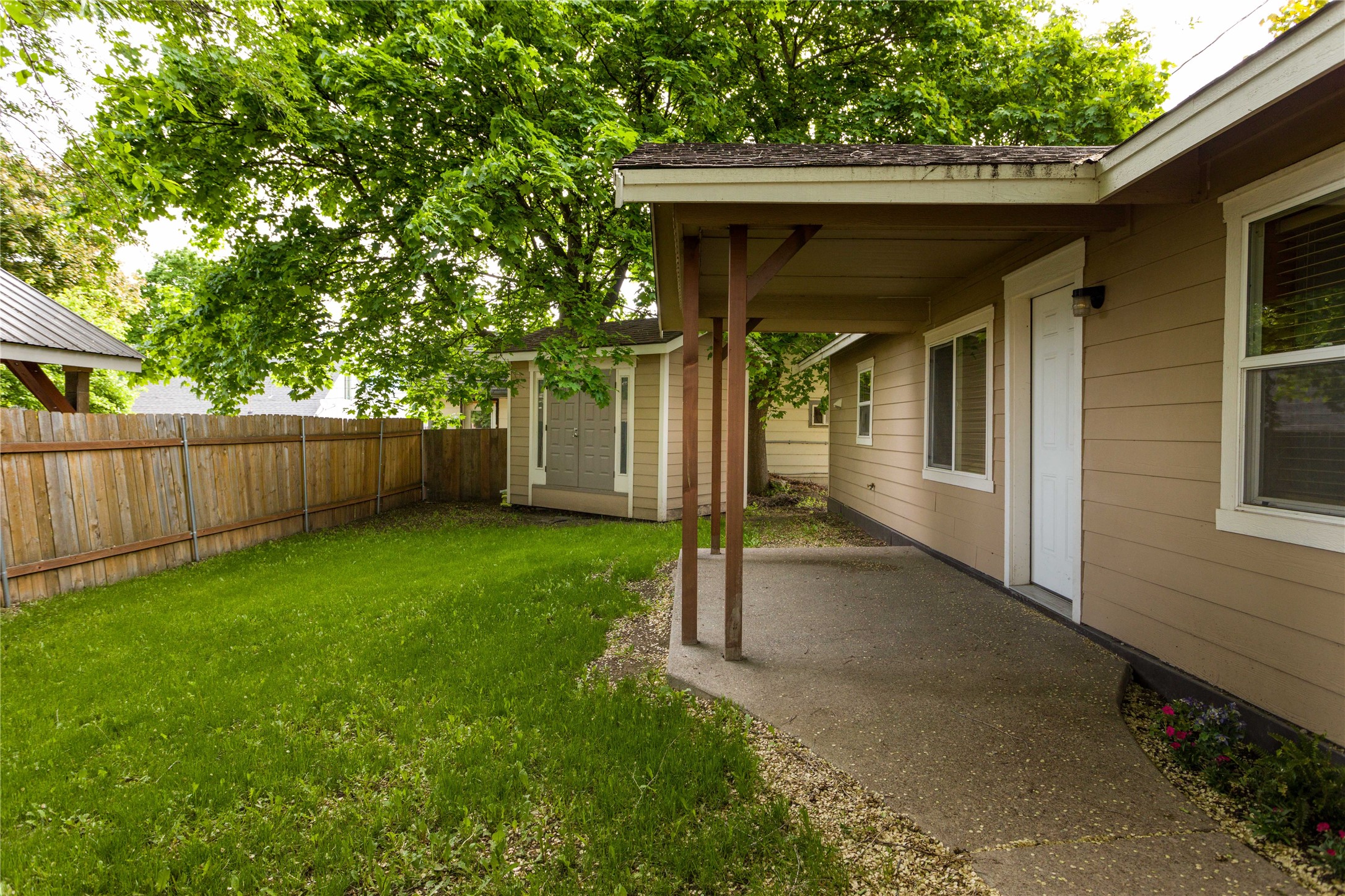 802 4th Avenue E Property Photo 34