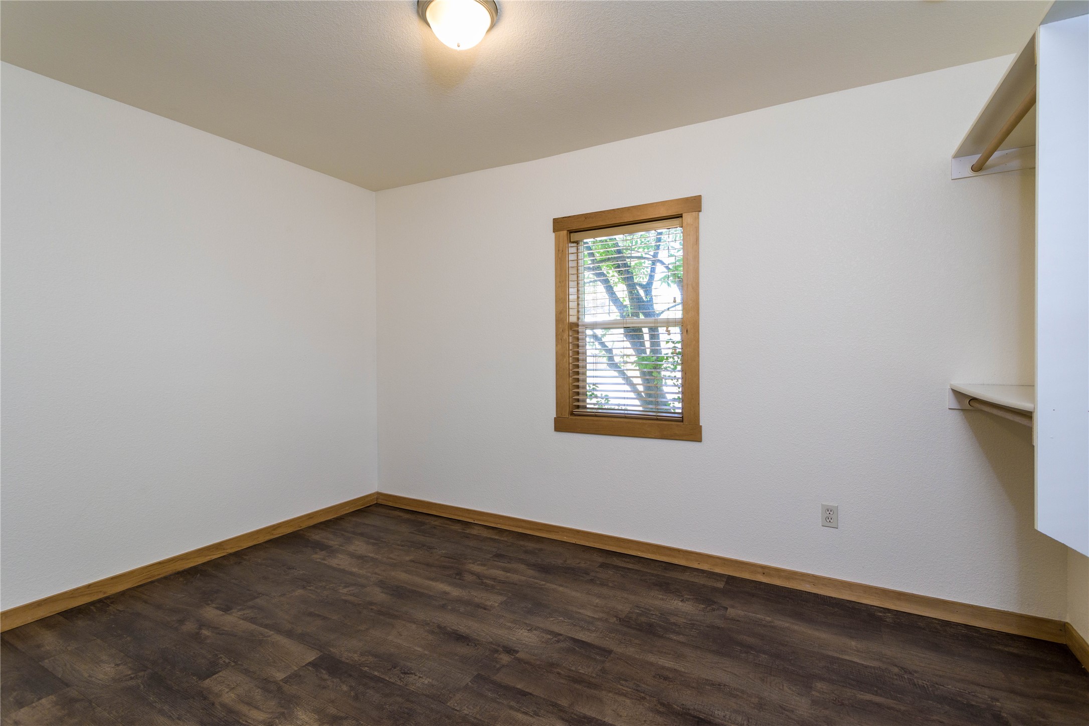 802 4th Avenue E Property Photo 41