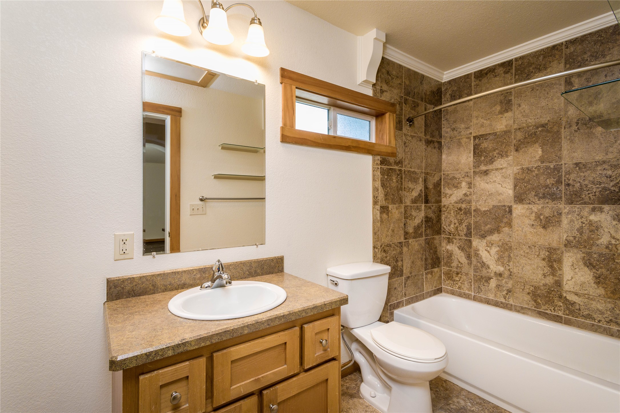 802 4th Avenue E Property Photo 48