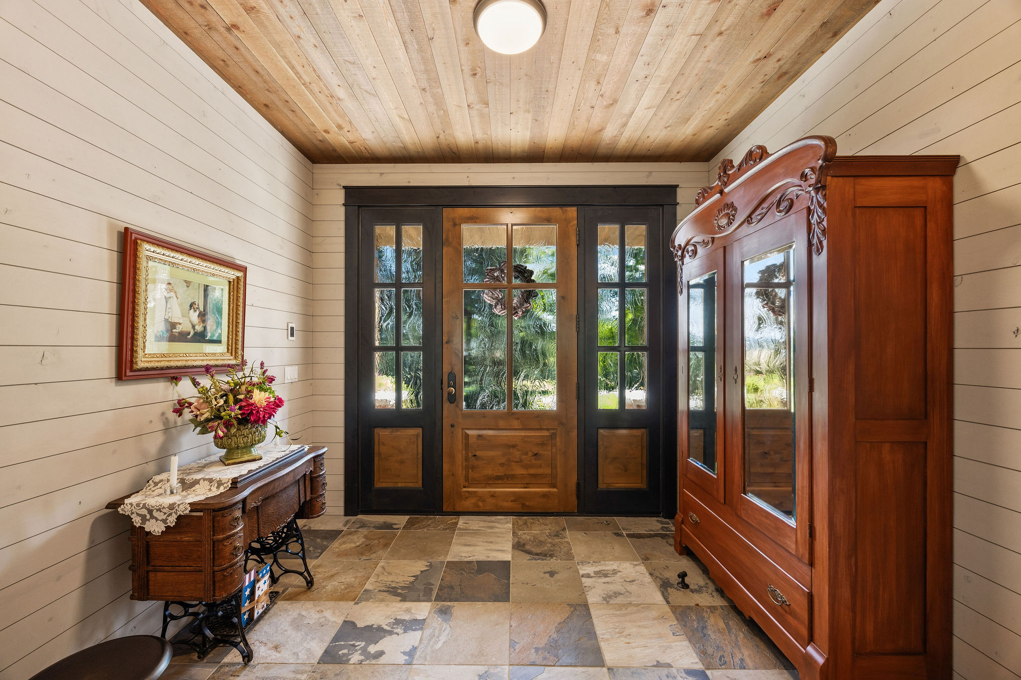 3030 Airport Road Property Photo 6