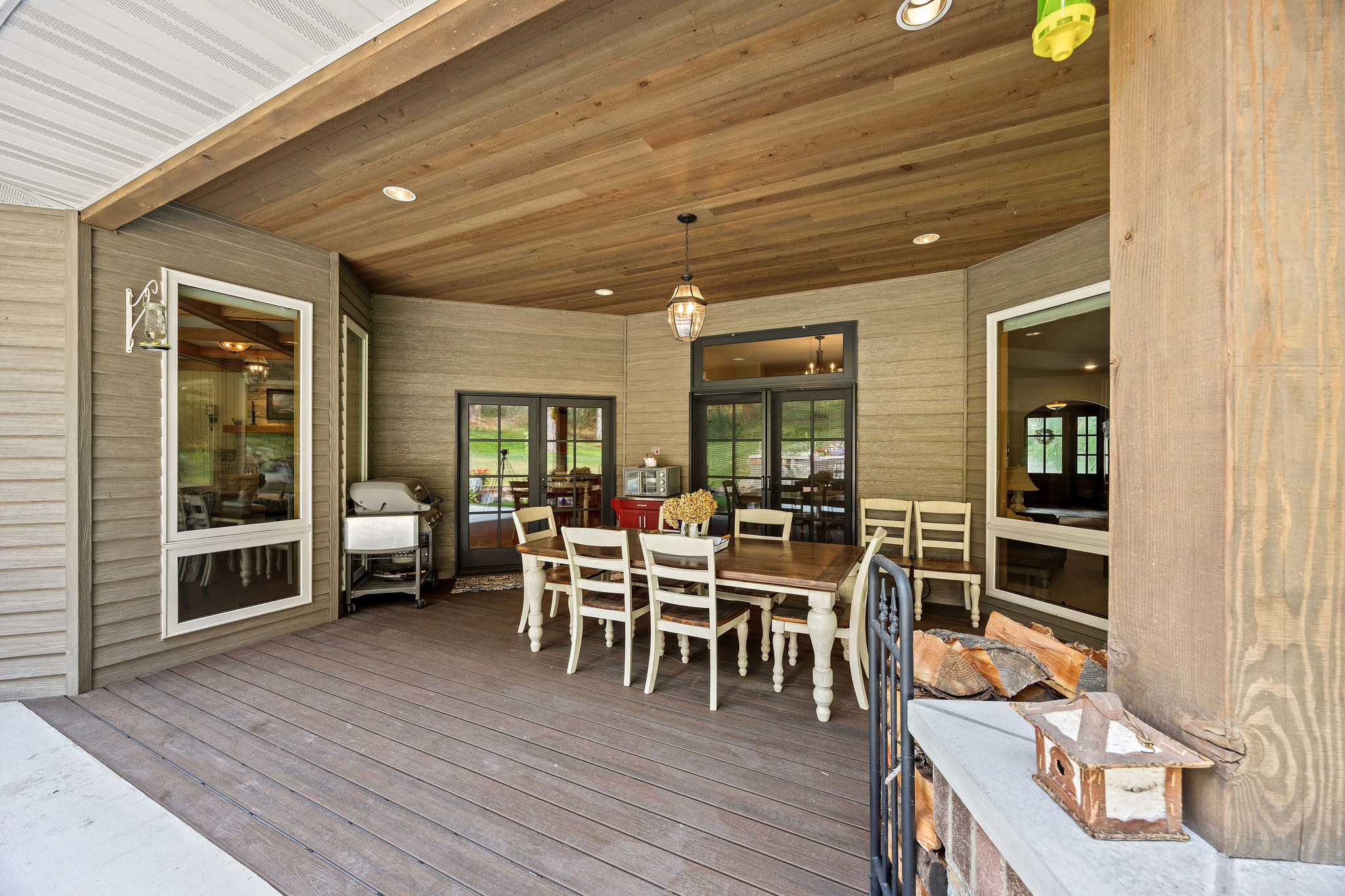 3030 Airport Road Property Photo 15