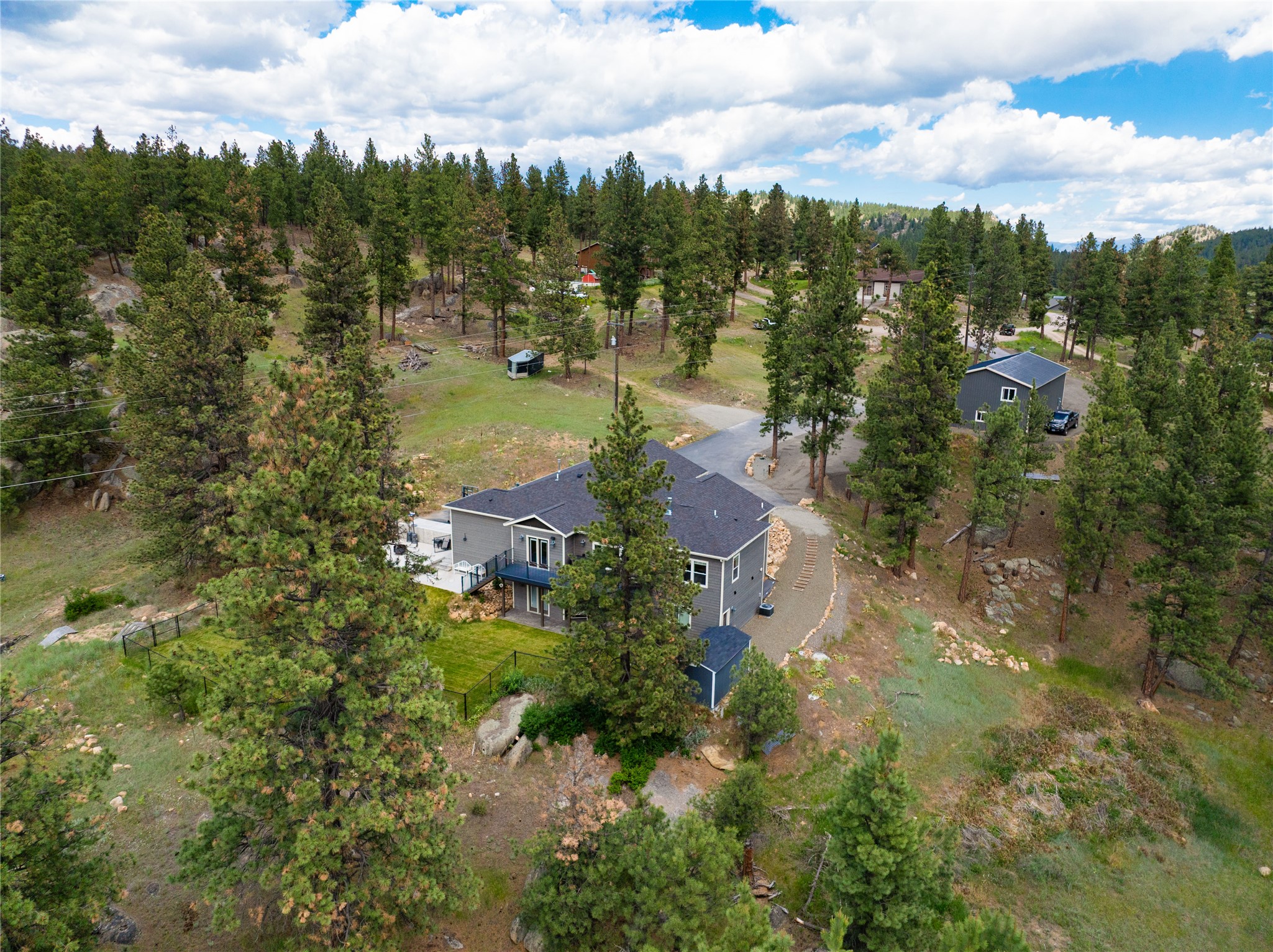 15 Rolling Stone Road Property Photo 10