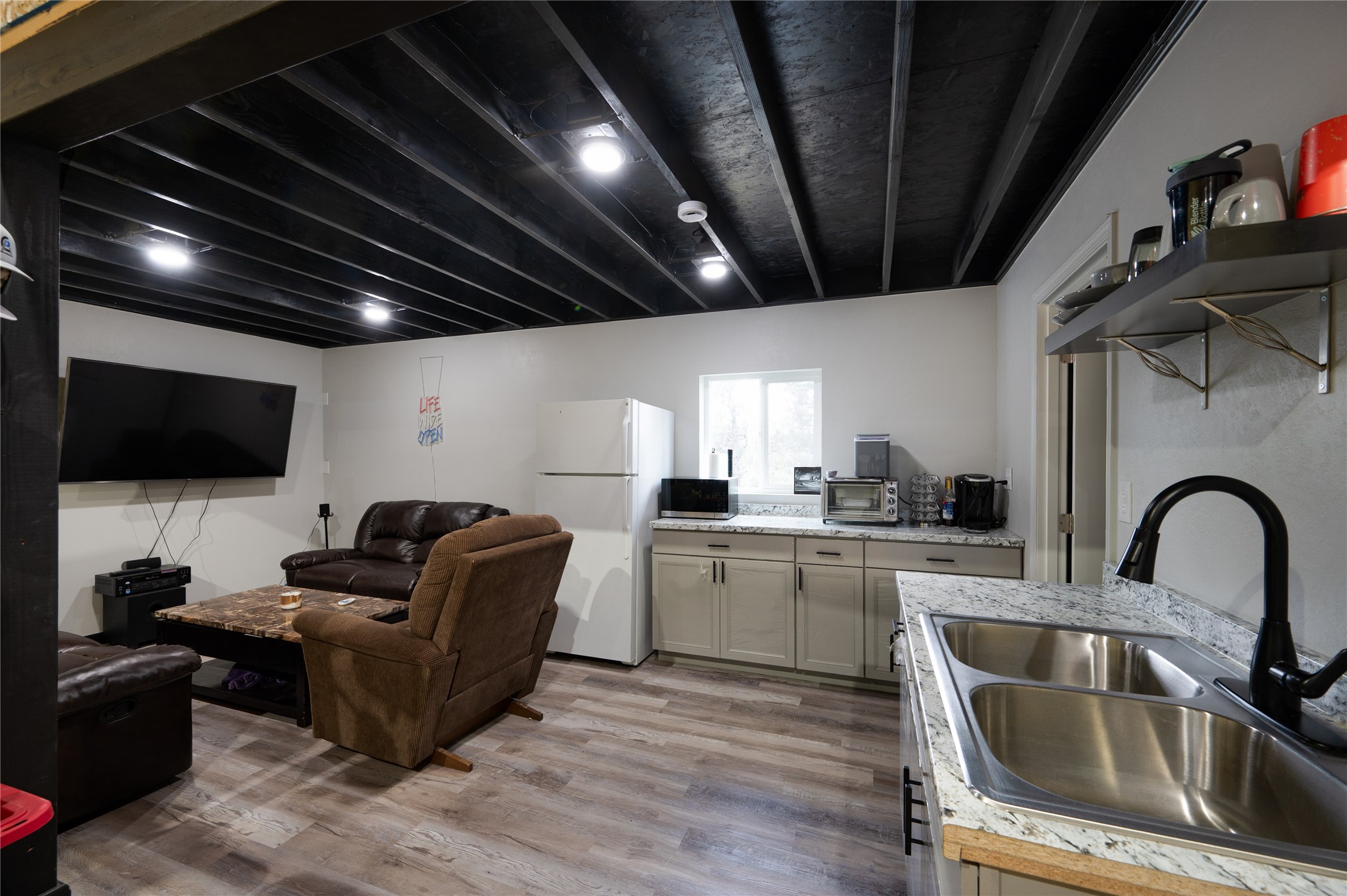15 Rolling Stone Road Property Photo 48