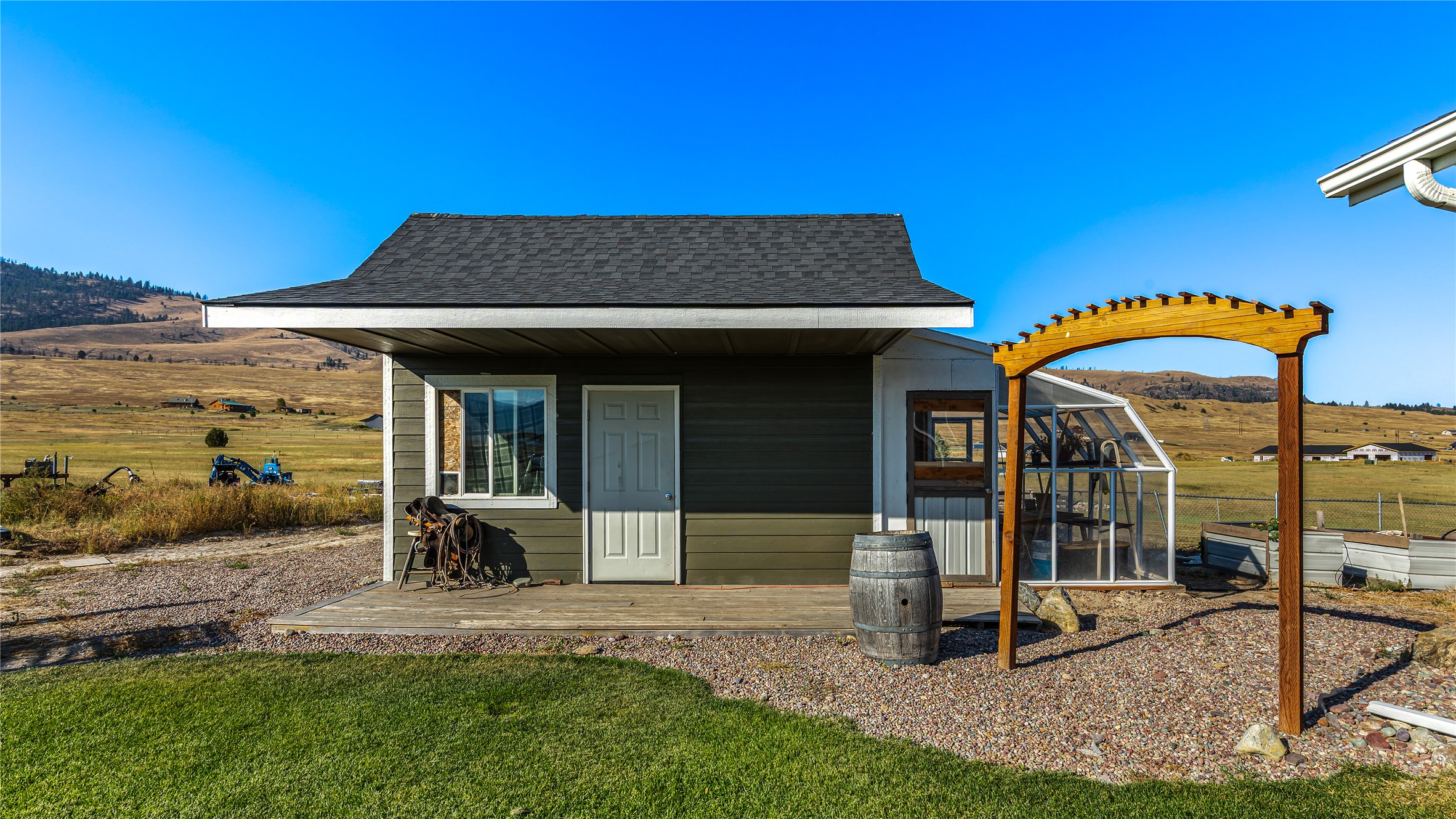 25521 Three Moon Drive Property Photo 37