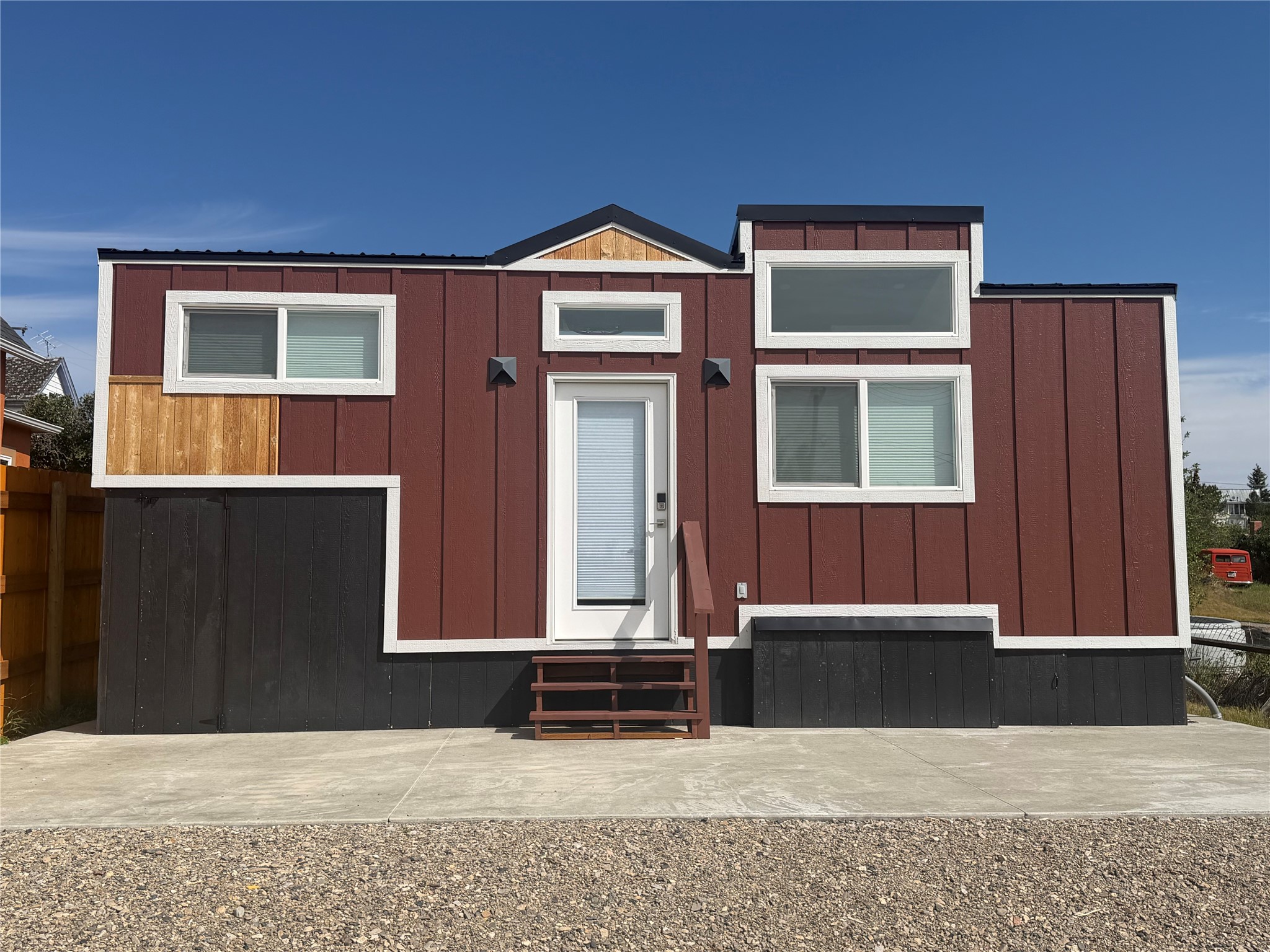 306 E Larime Street Property Photo 2