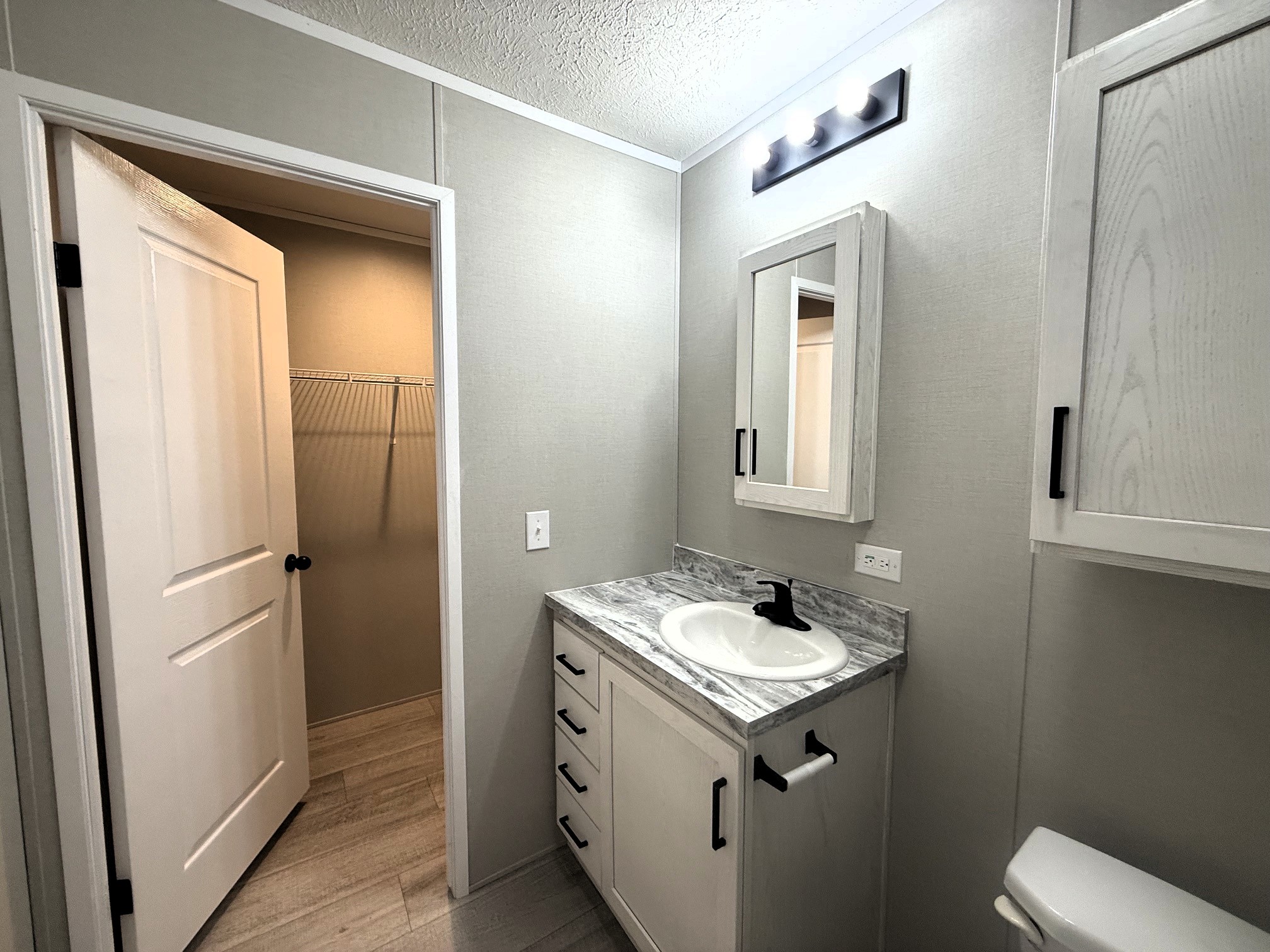 310 Harbison Drive Property Photo 18