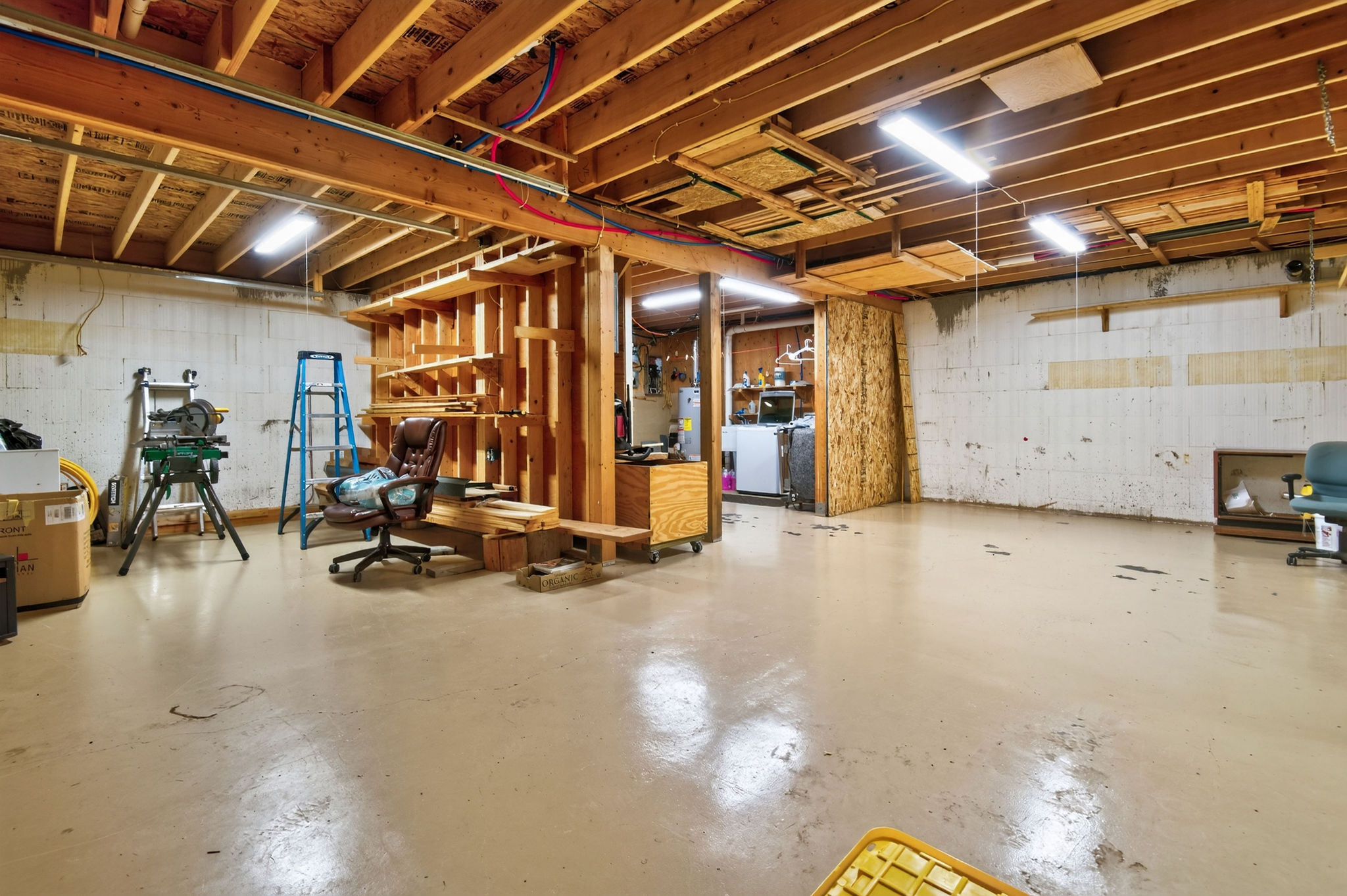 420 Crow Road Property Photo 24