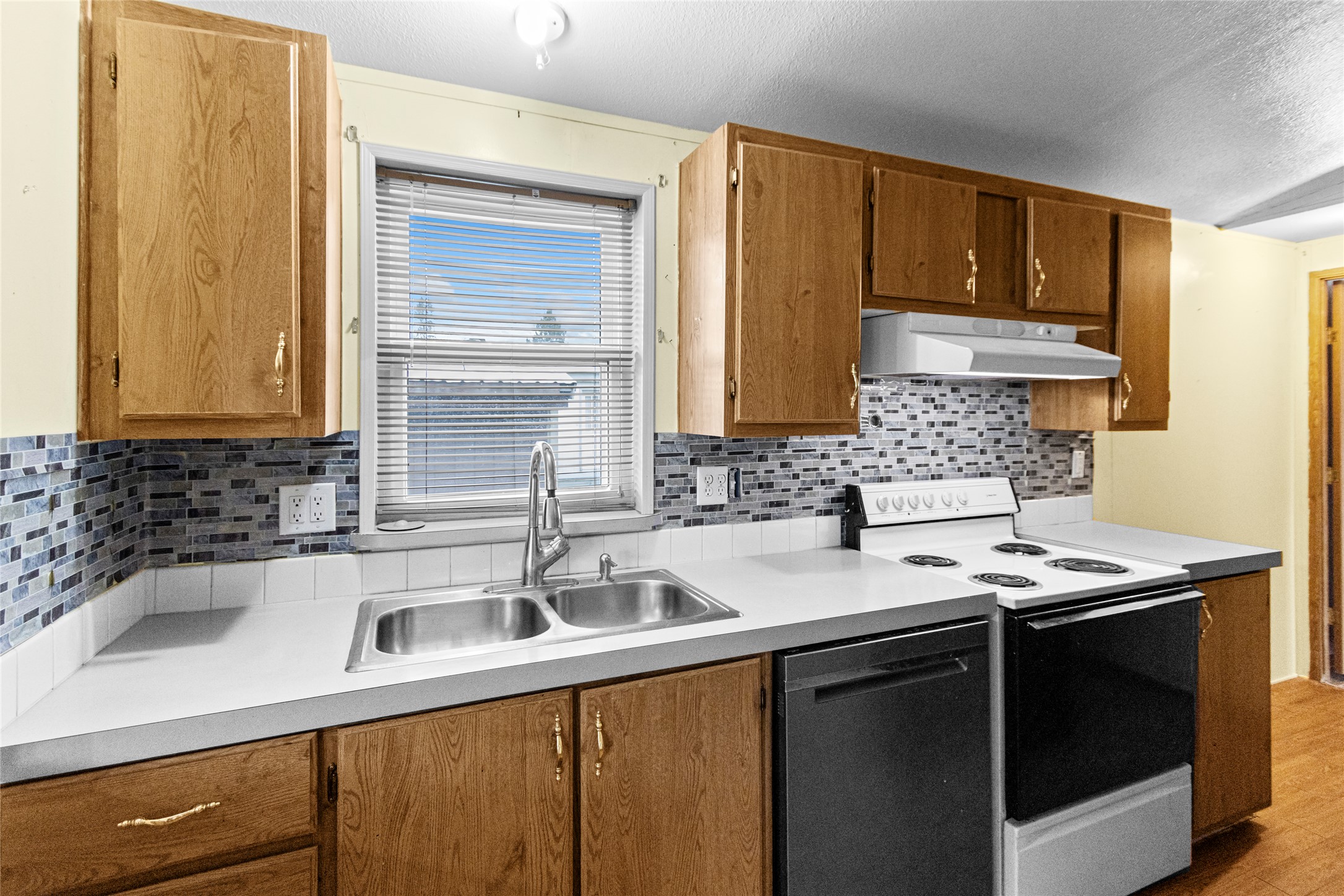 1045 Conrad Drive 103 Property Photo 11
