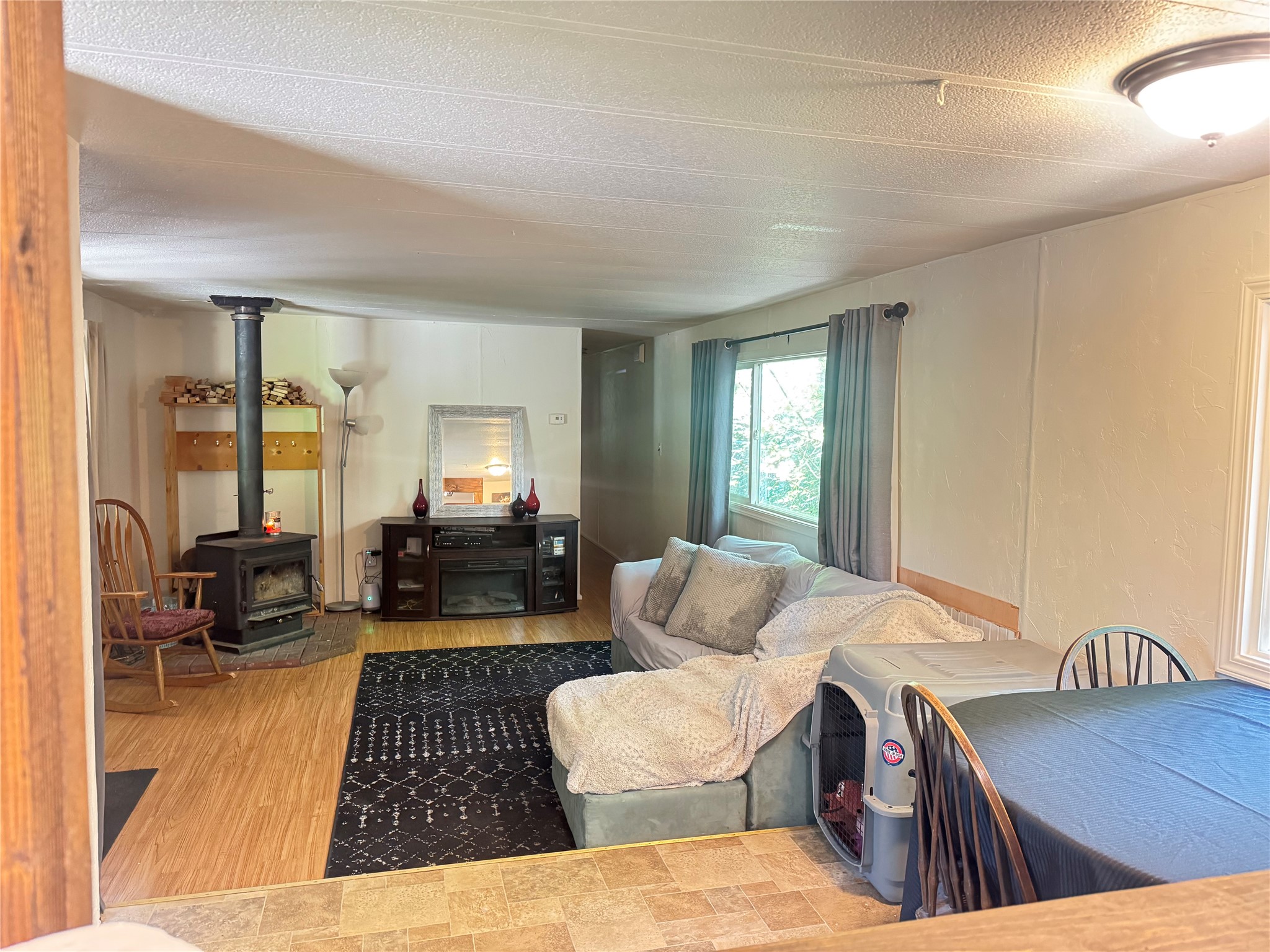 695 Hoffman Draw Property Photo 5