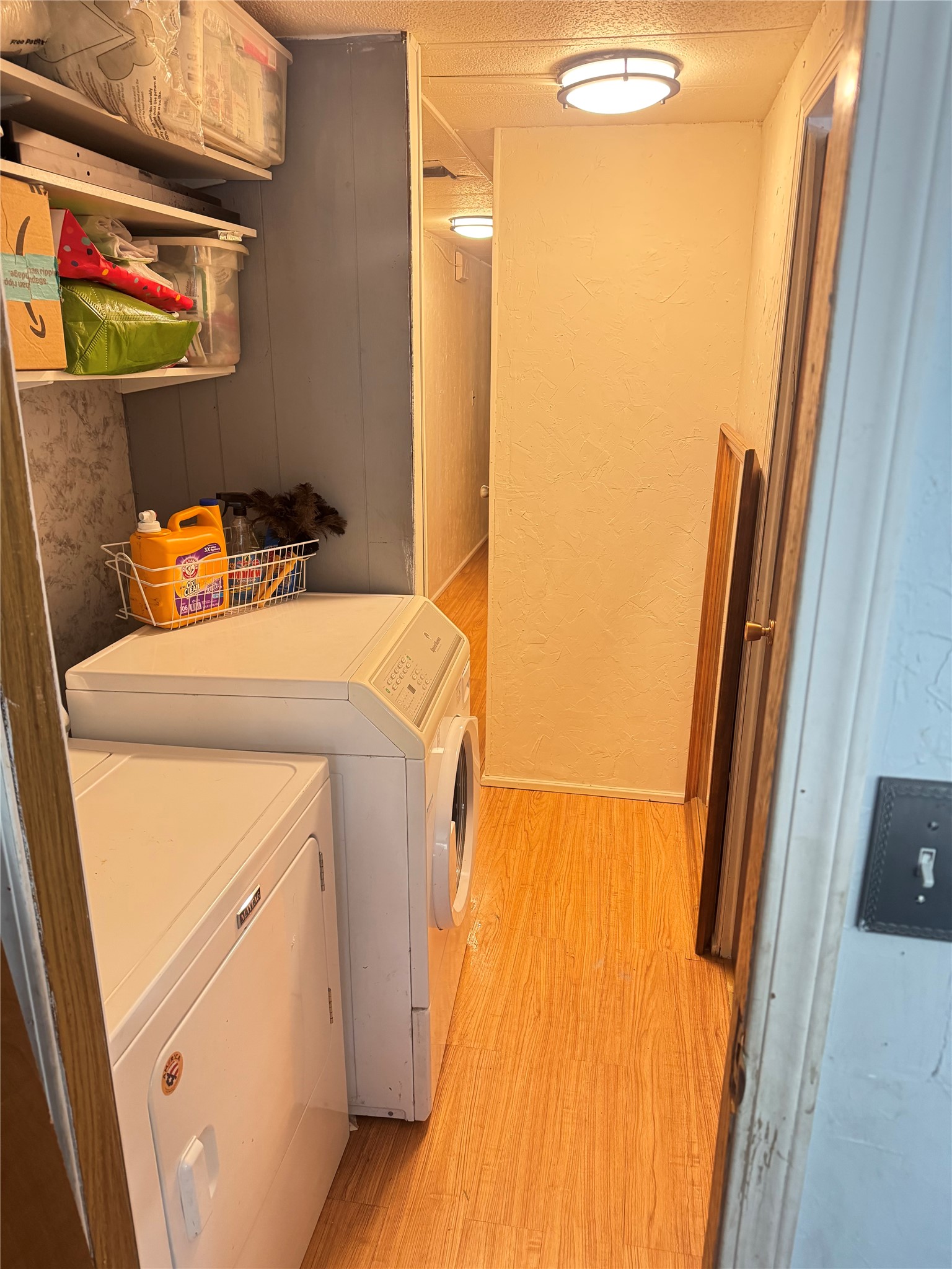 695 Hoffman Draw Property Photo 17