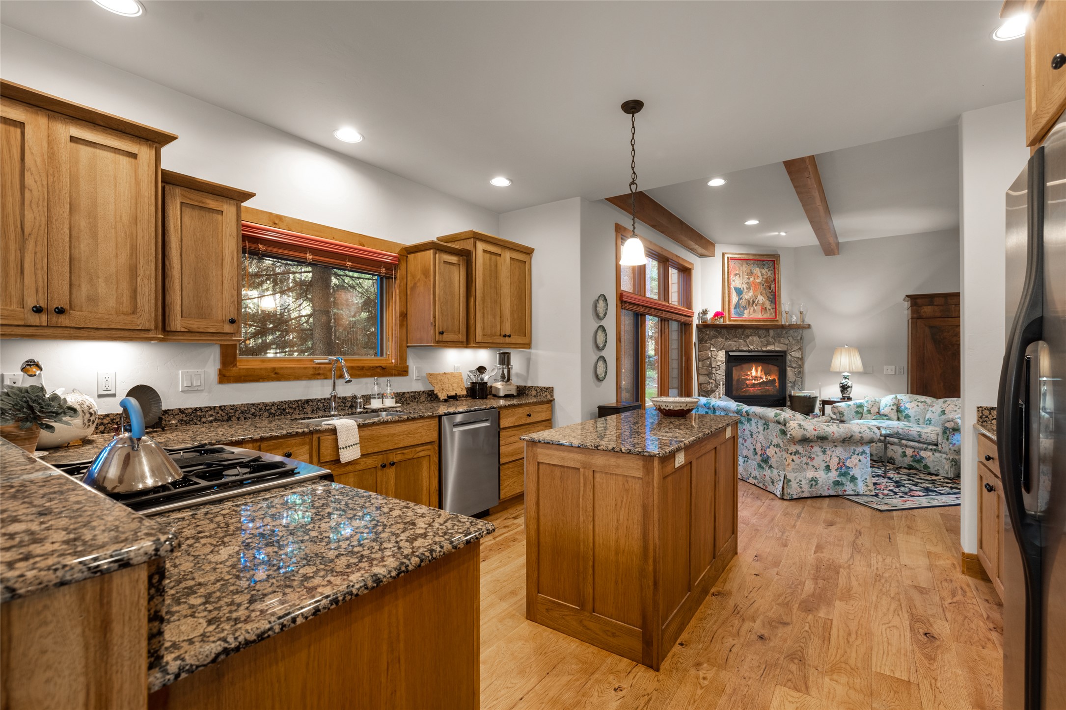 1133 Meadowlark Lane Property Photo 7