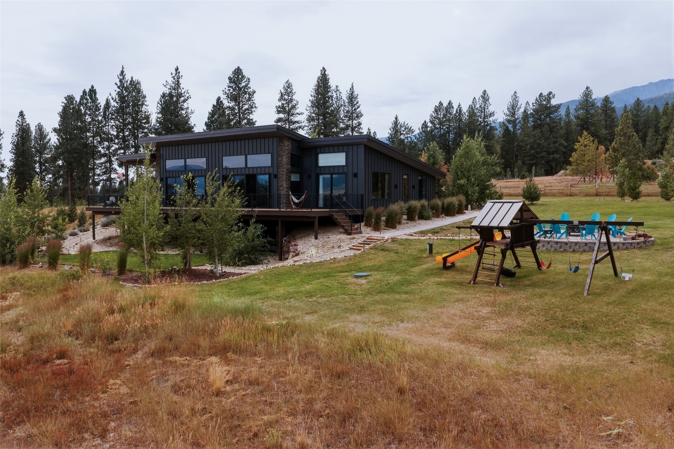 5144 Equestrian Place Property Photo 4